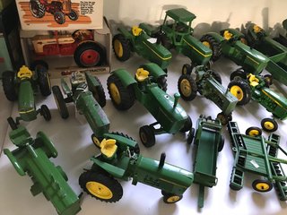 Property photo 142 - FARM EQUIPMENT & TOY AUCTION IN LAGRANGE COUNTY, INDIANA