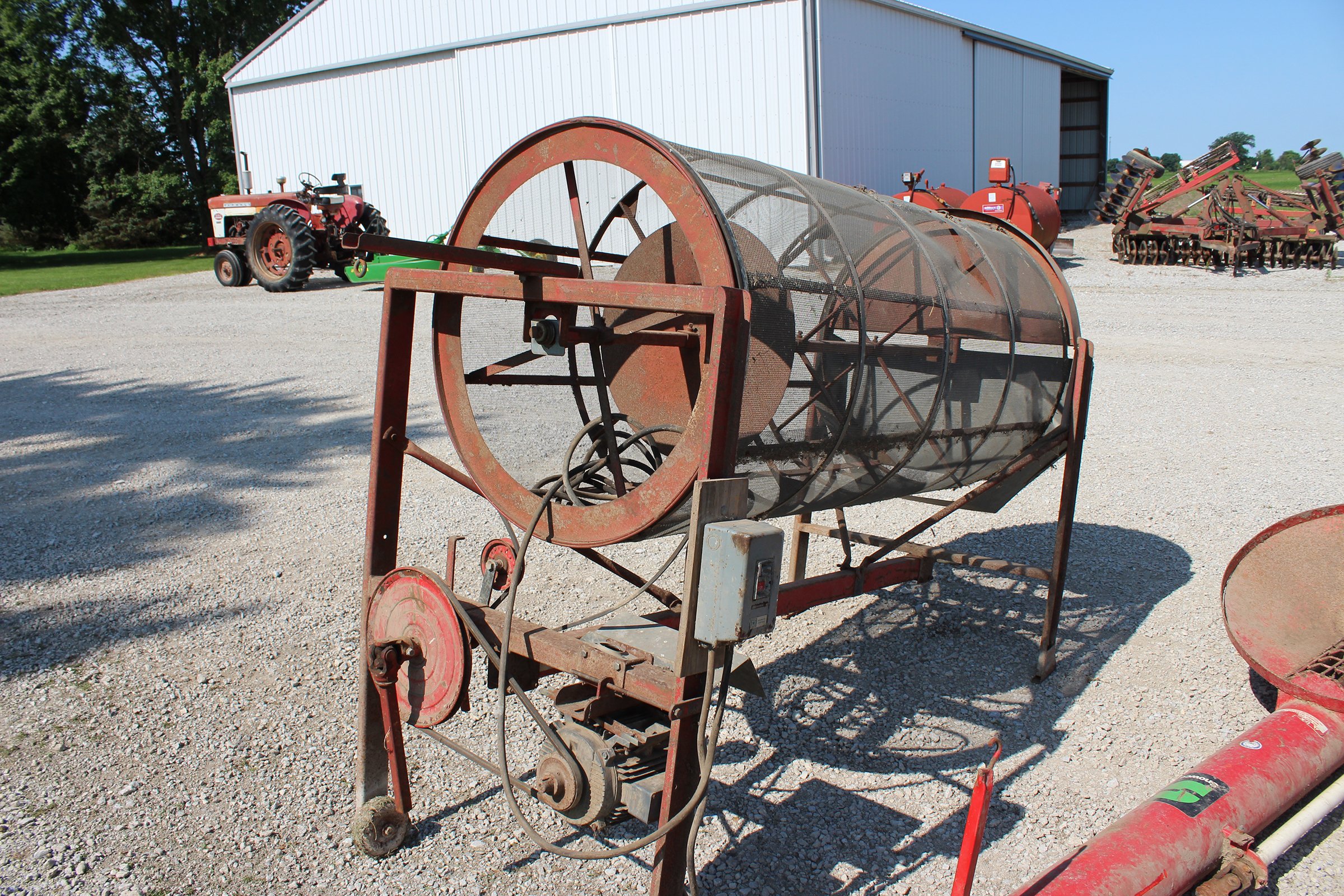 Property photo 69 - FARM EQUIPMENT AUCTION IN DELAWARE COUNTY, INDIANA