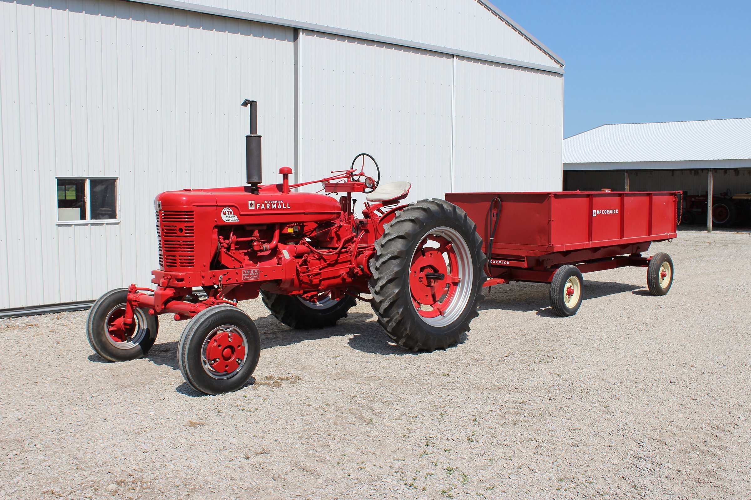 Property photo 24 - FARM EQUIPMENT AUCTION IN DELAWARE COUNTY, INDIANA