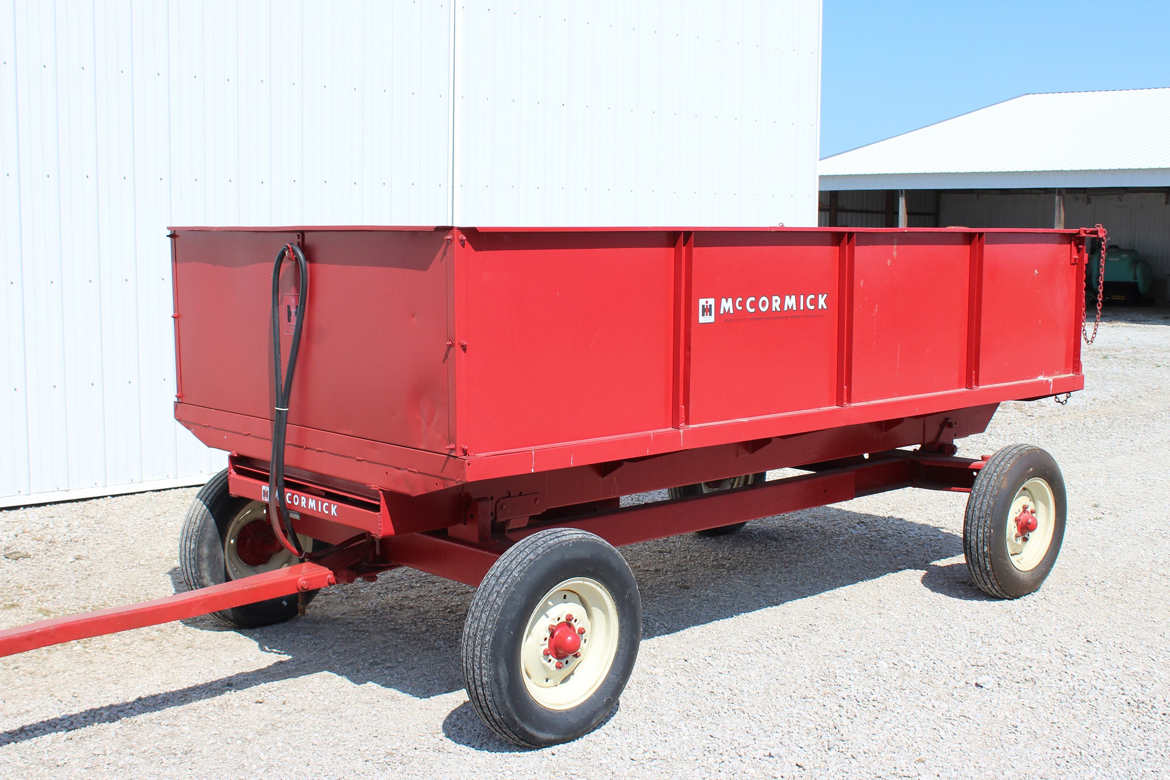 Property photo 29 - FARM EQUIPMENT AUCTION IN DELAWARE COUNTY, INDIANA