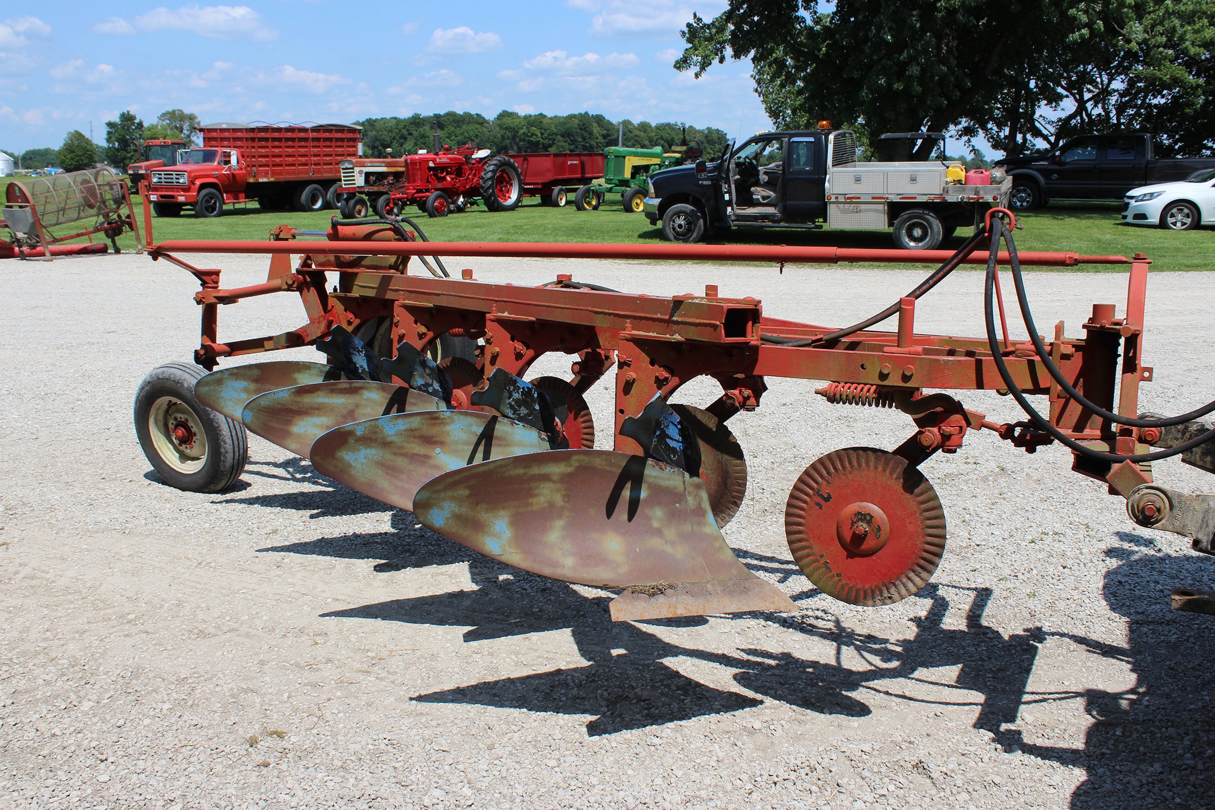 Property photo 37 - FARM EQUIPMENT AUCTION IN DELAWARE COUNTY, INDIANA