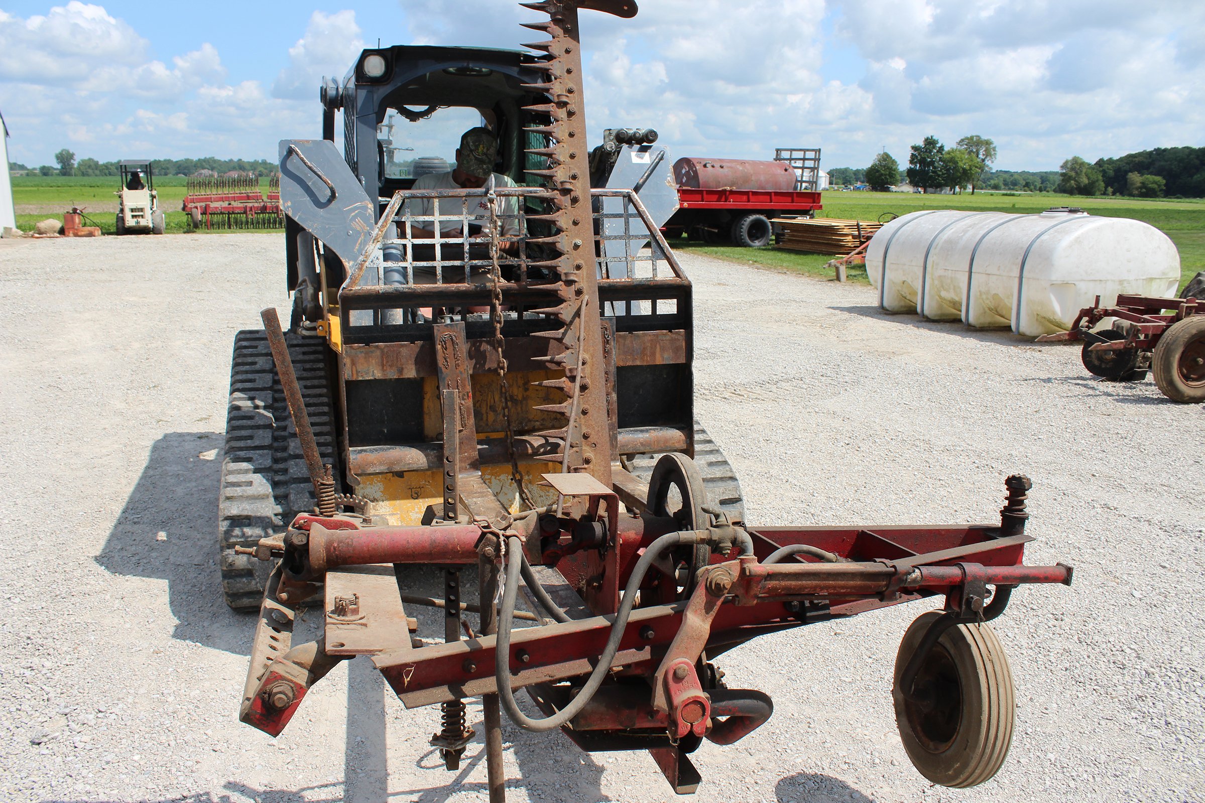 Property photo 66 - FARM EQUIPMENT AUCTION IN DELAWARE COUNTY, INDIANA