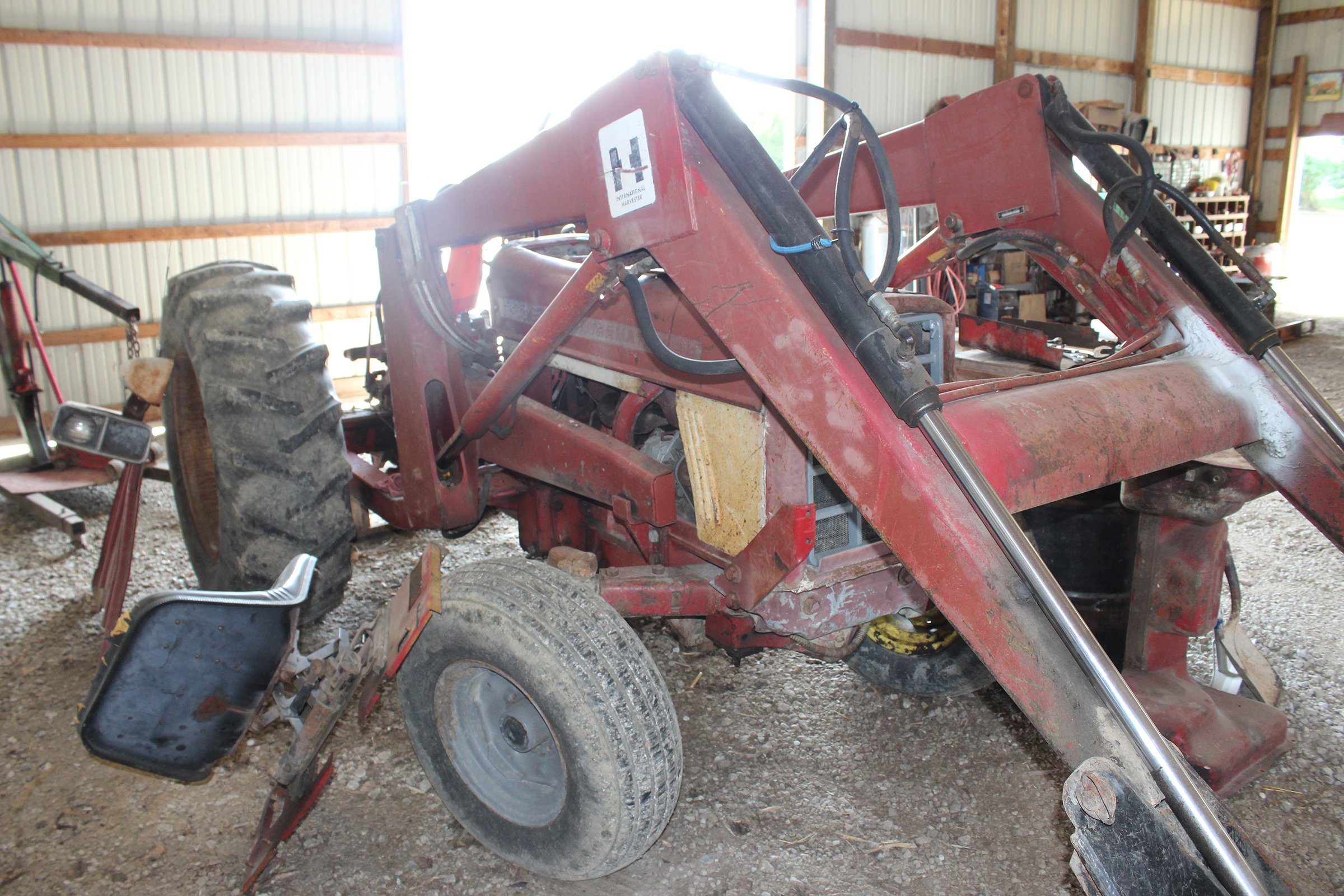 Property photo 78 - FARM EQUIPMENT AUCTION IN DELAWARE COUNTY, INDIANA