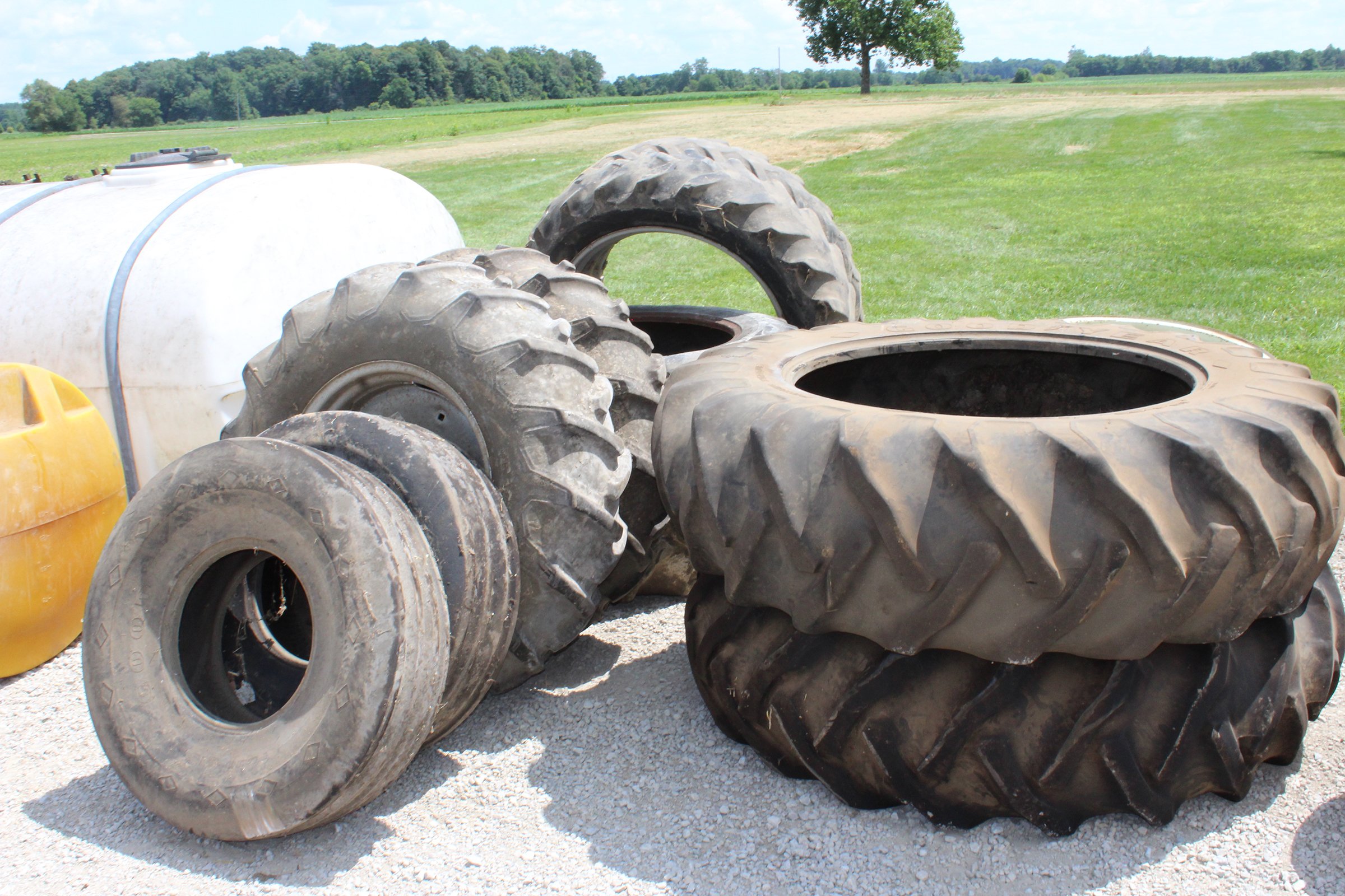 Property photo 74 - FARM EQUIPMENT AUCTION IN DELAWARE COUNTY, INDIANA