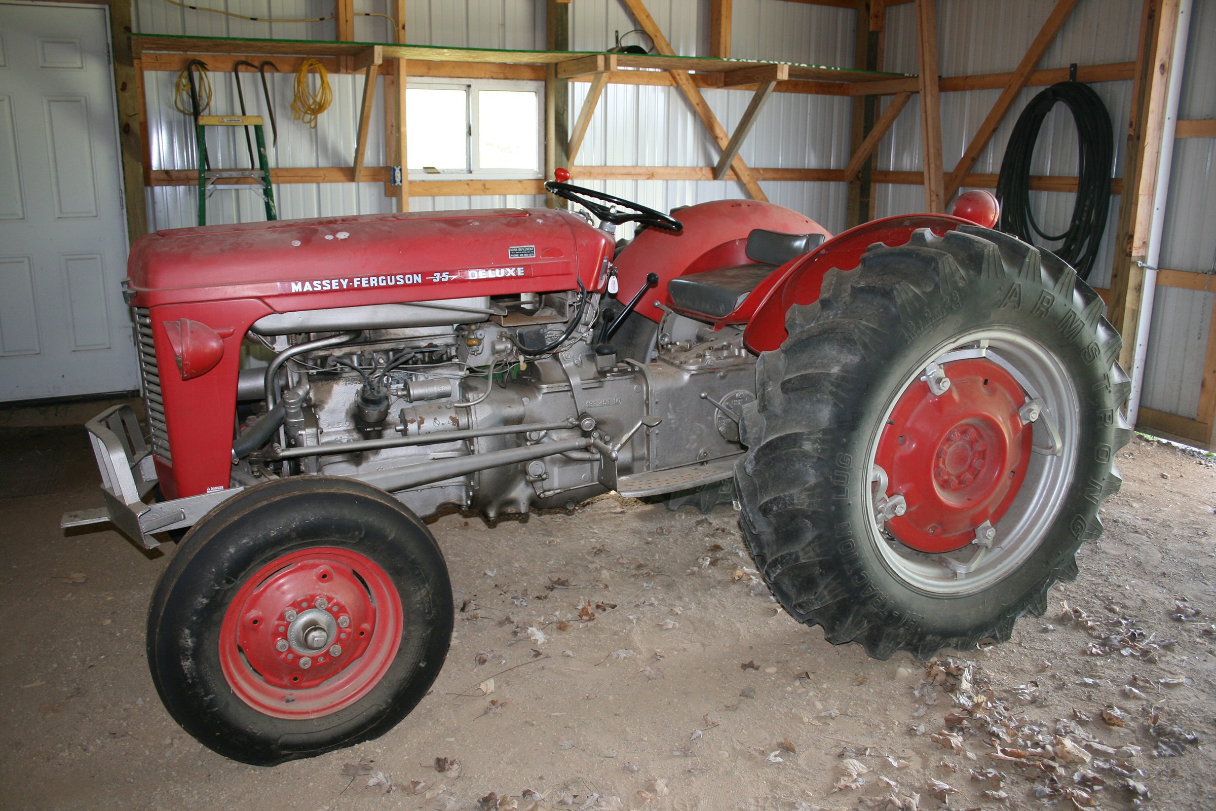 Property photo 14 - FARM EQUIPMENT & PERSONAL PROPERTY AUCTION IN WHITLEY COUNTY, INDIANA
