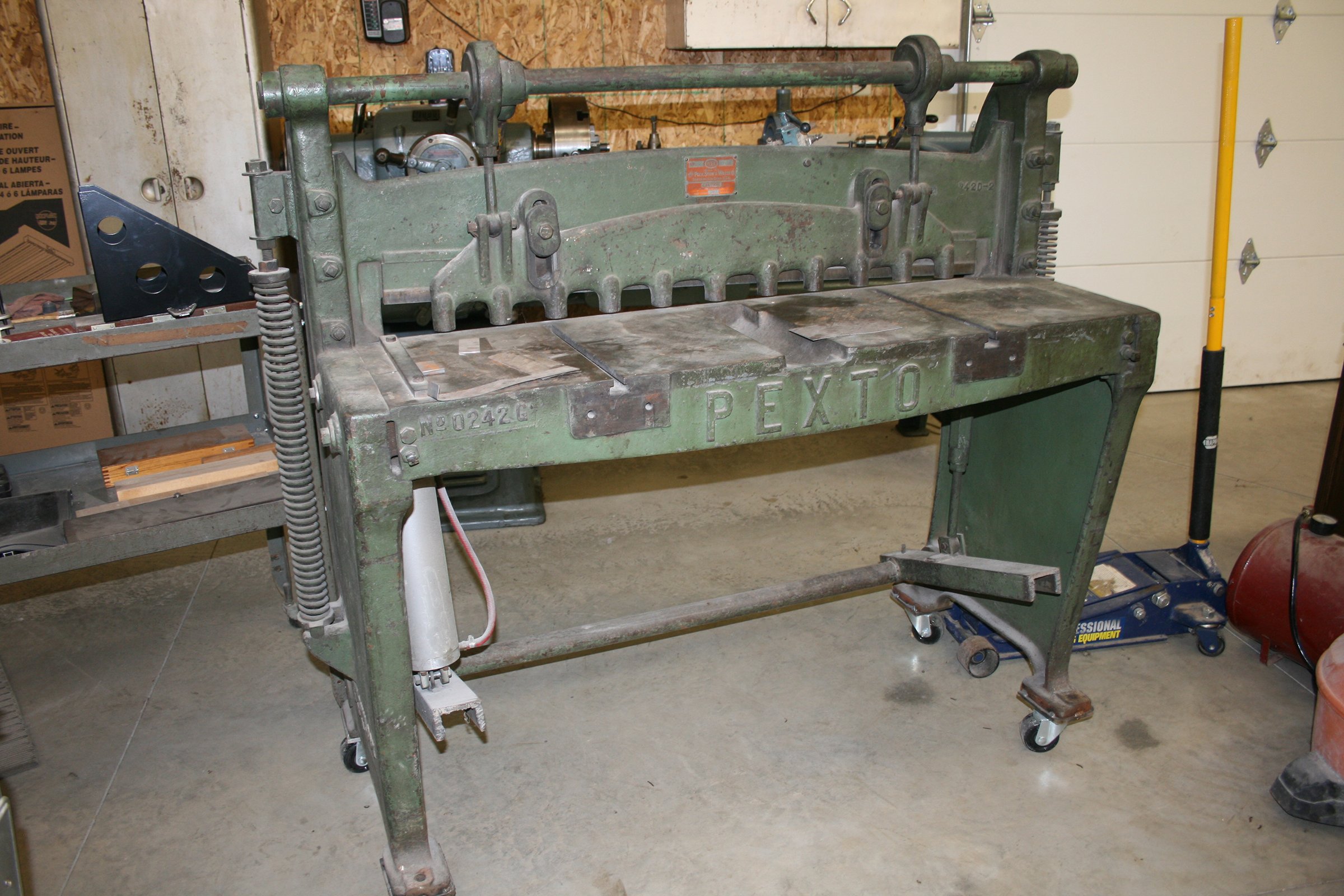 Property photo 32 - FARM EQUIPMENT & PERSONAL PROPERTY AUCTION IN WHITLEY COUNTY, INDIANA