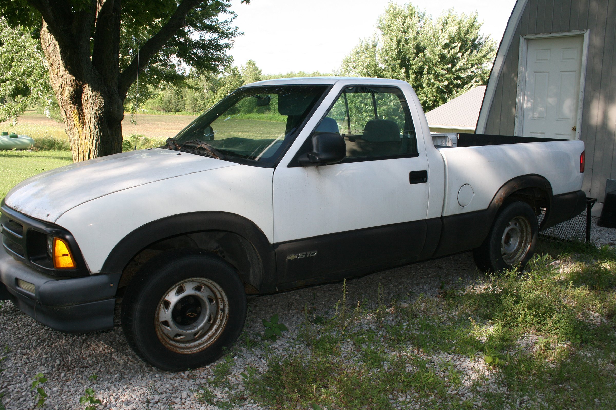 Property photo 12 - FARM EQUIPMENT & PERSONAL PROPERTY AUCTION IN WHITLEY COUNTY, INDIANA