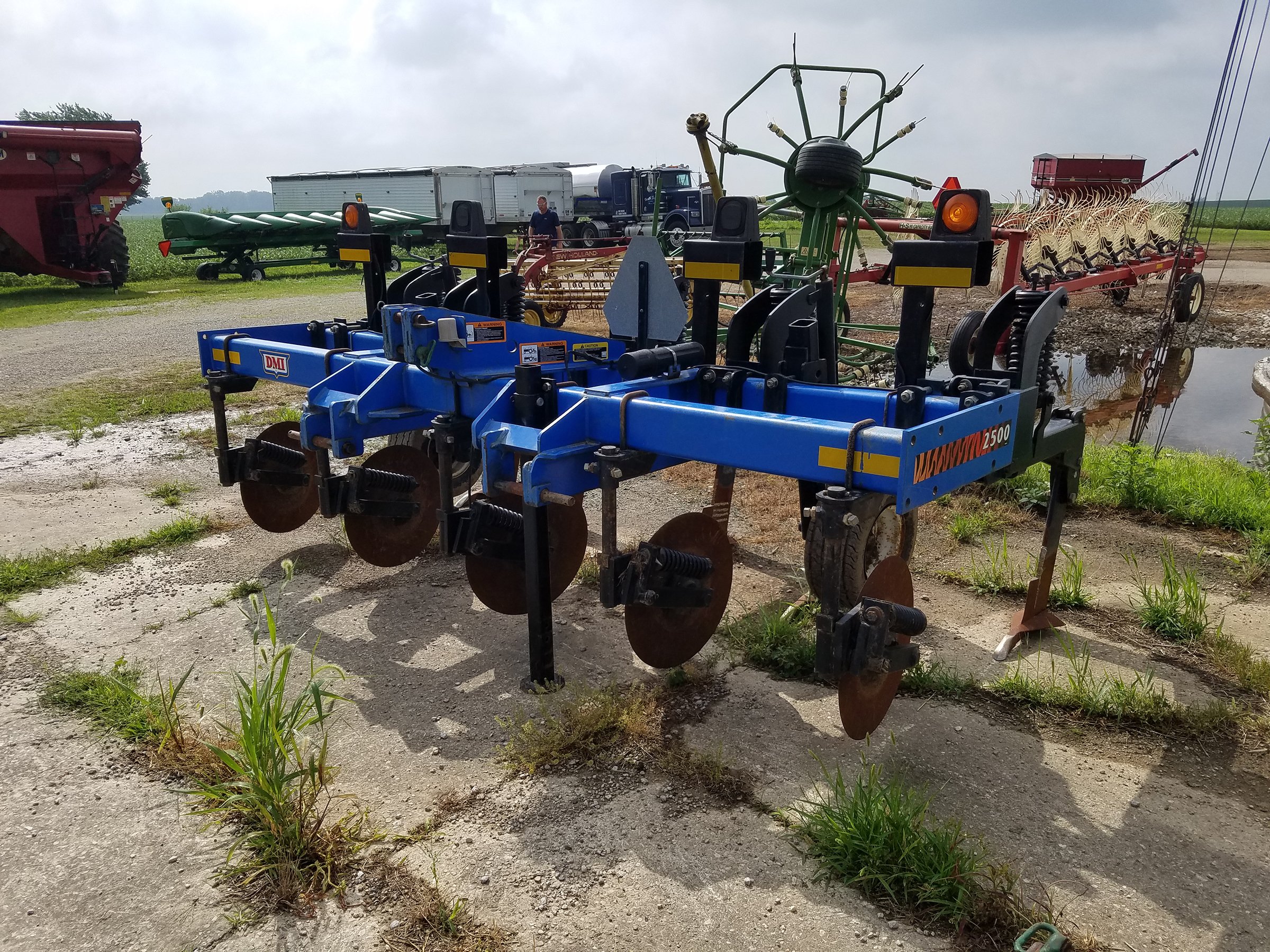 Property photo 46 - FARM EQUIPMENT AUCTION IN CLARK COUNTY, OHIO