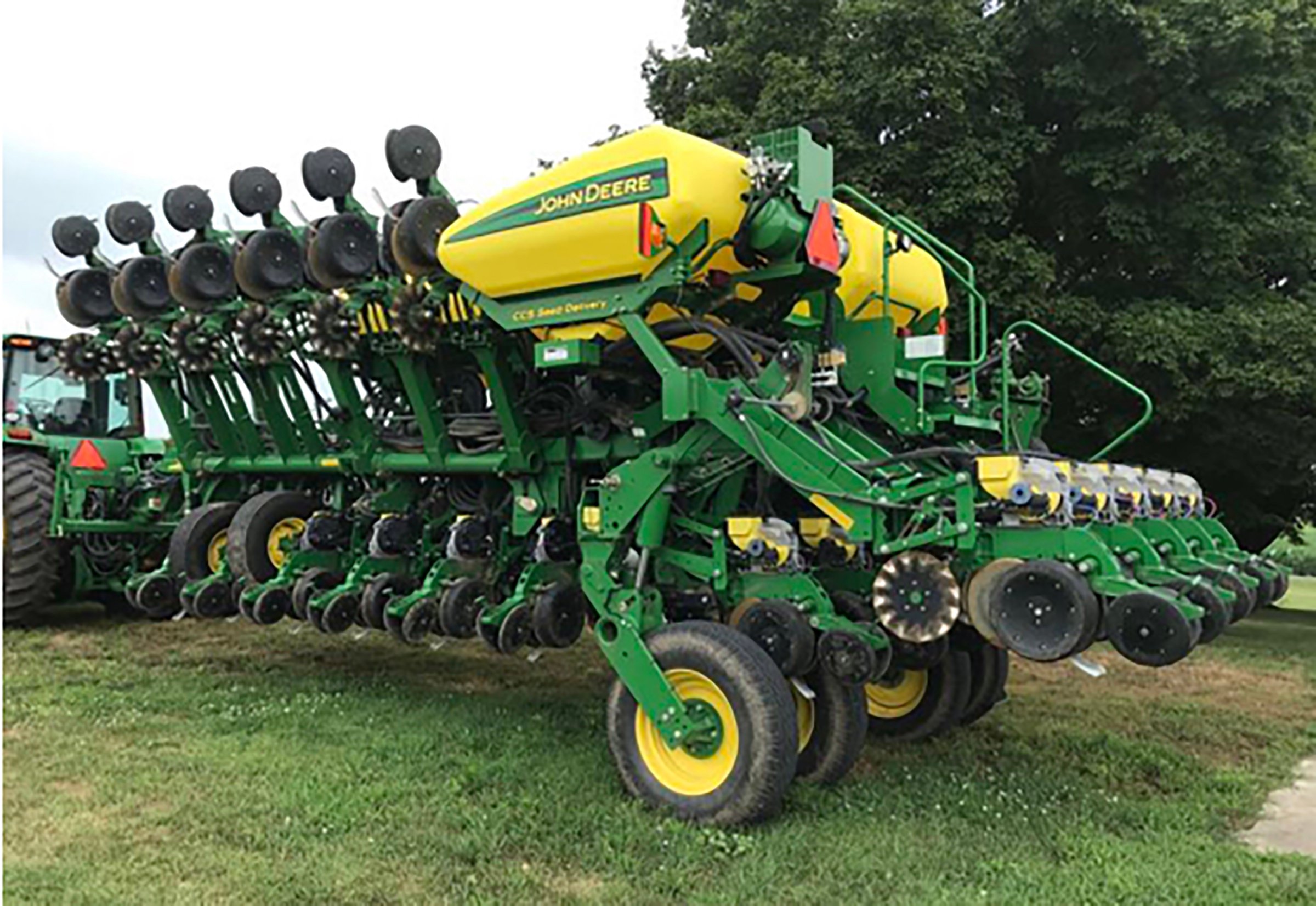 Property photo 11 - FARM EQUIPMENT AUCTION IN CLARK COUNTY, OHIO