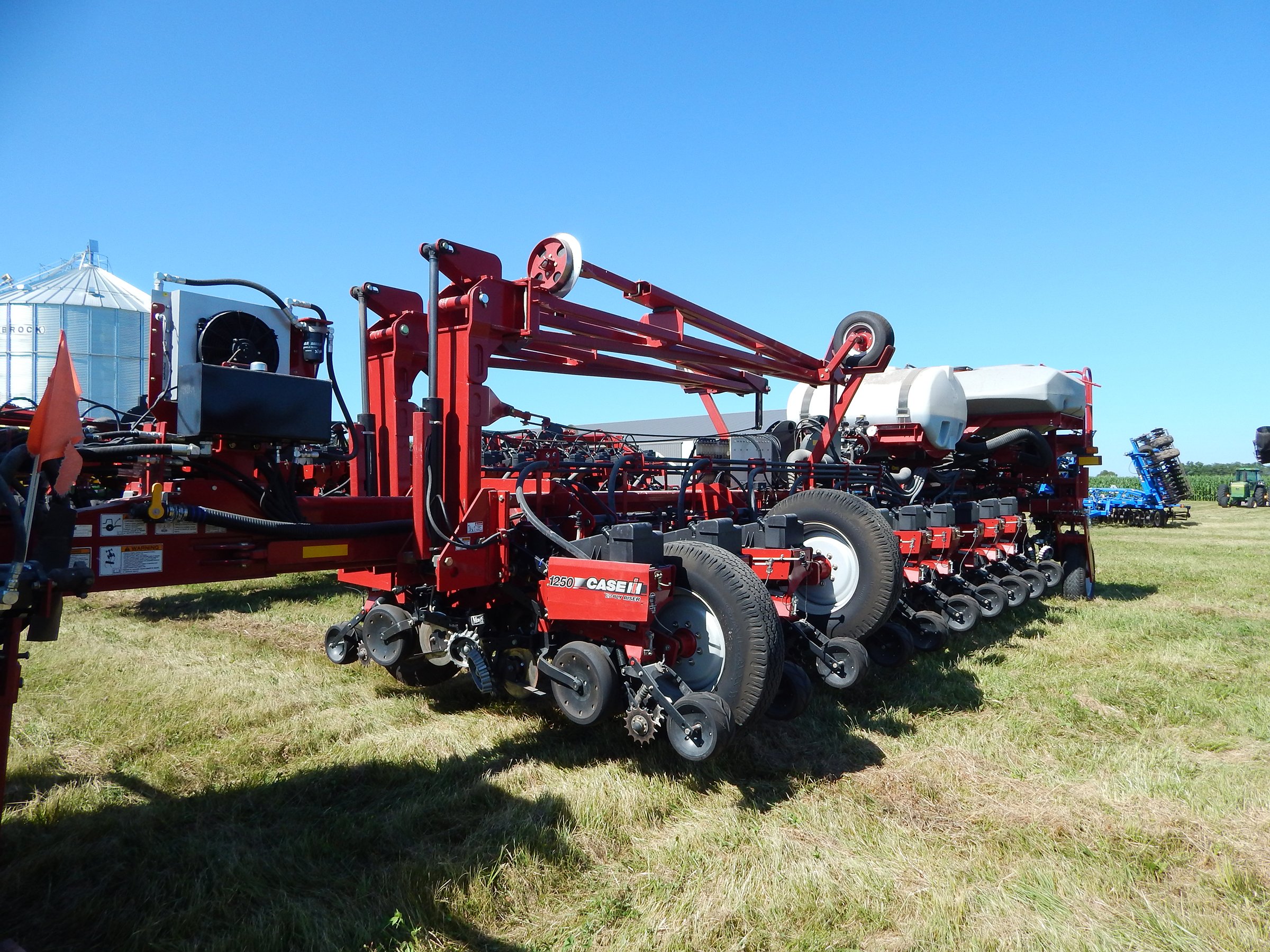 Property photo 43 - FARM EQUIPMENT AUCTION IN PULASKI COUNTY, INDIANA