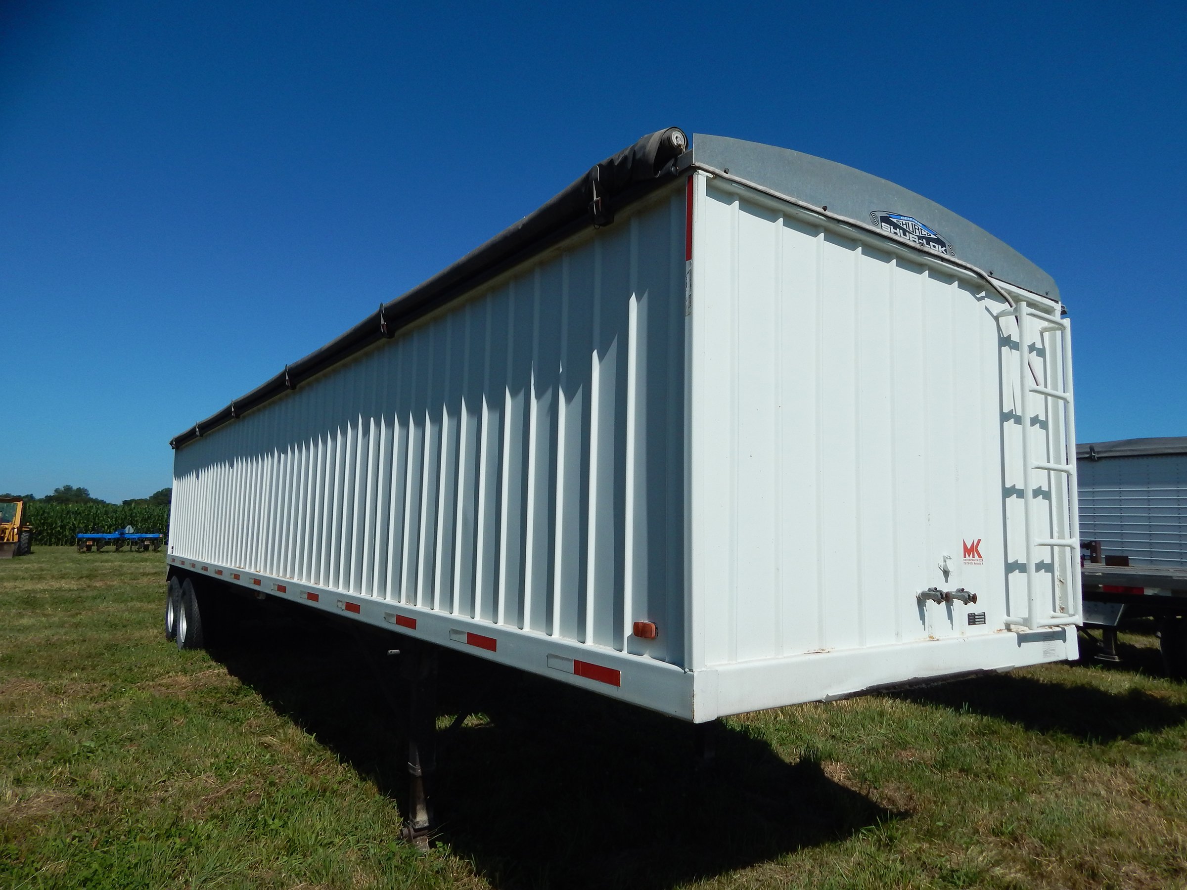 Property photo 27 - FARM EQUIPMENT AUCTION IN PULASKI COUNTY, INDIANA