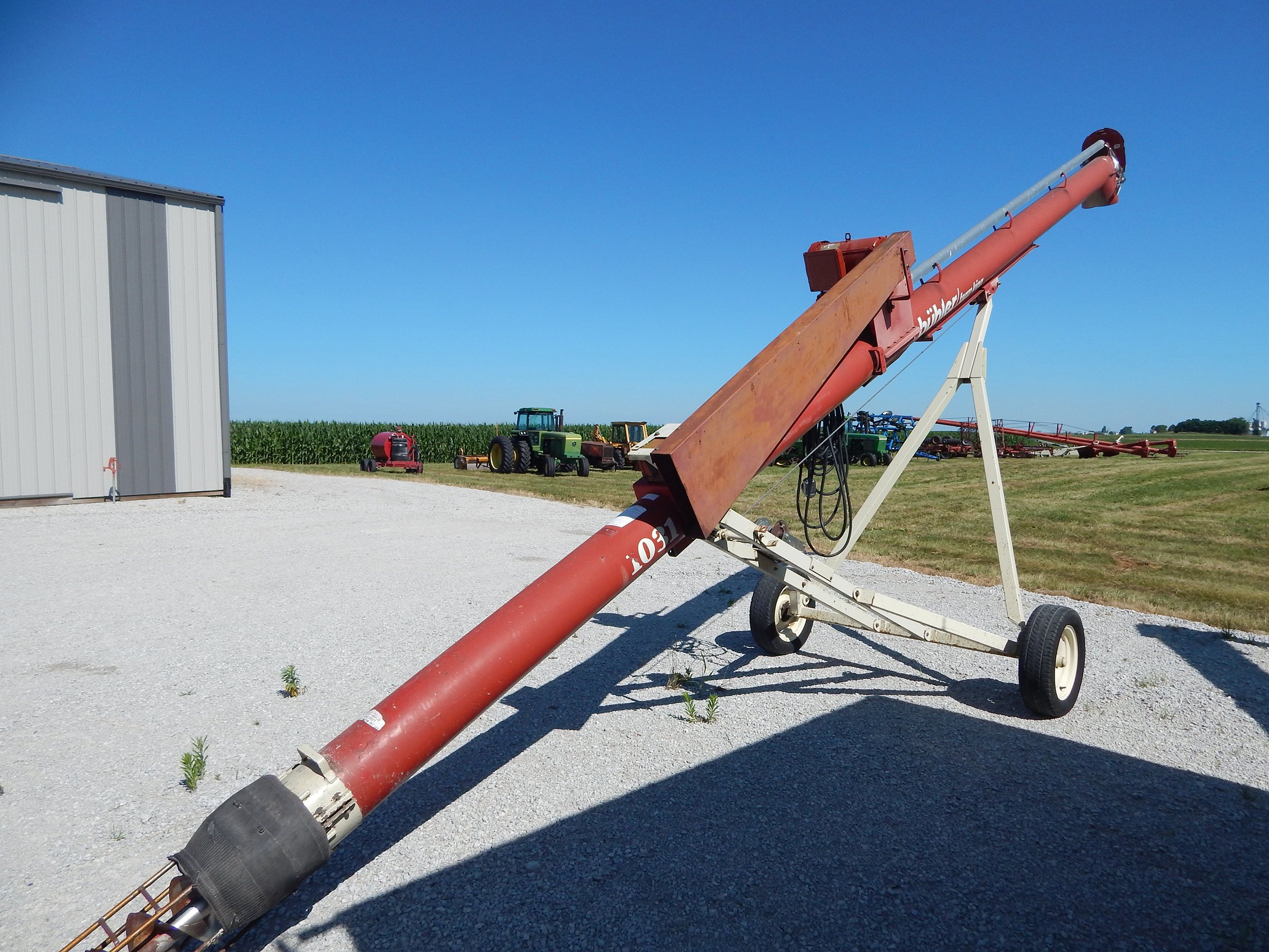 Property photo 36 - FARM EQUIPMENT AUCTION IN PULASKI COUNTY, INDIANA