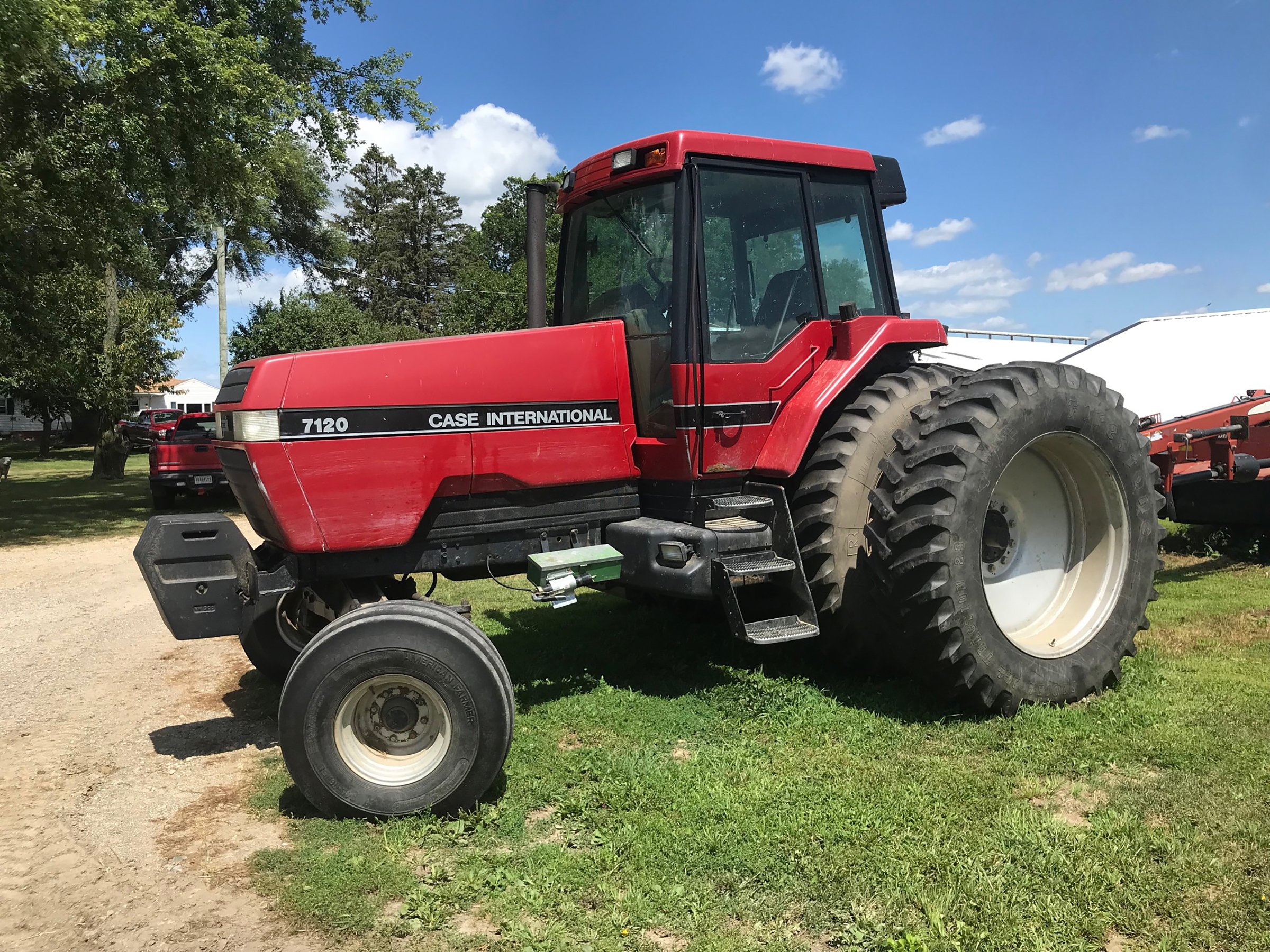 Property photo 1 - FARM & DAIRY EQUIPMENT AUCTION IN STEUBEN COUNTY, INDIANA