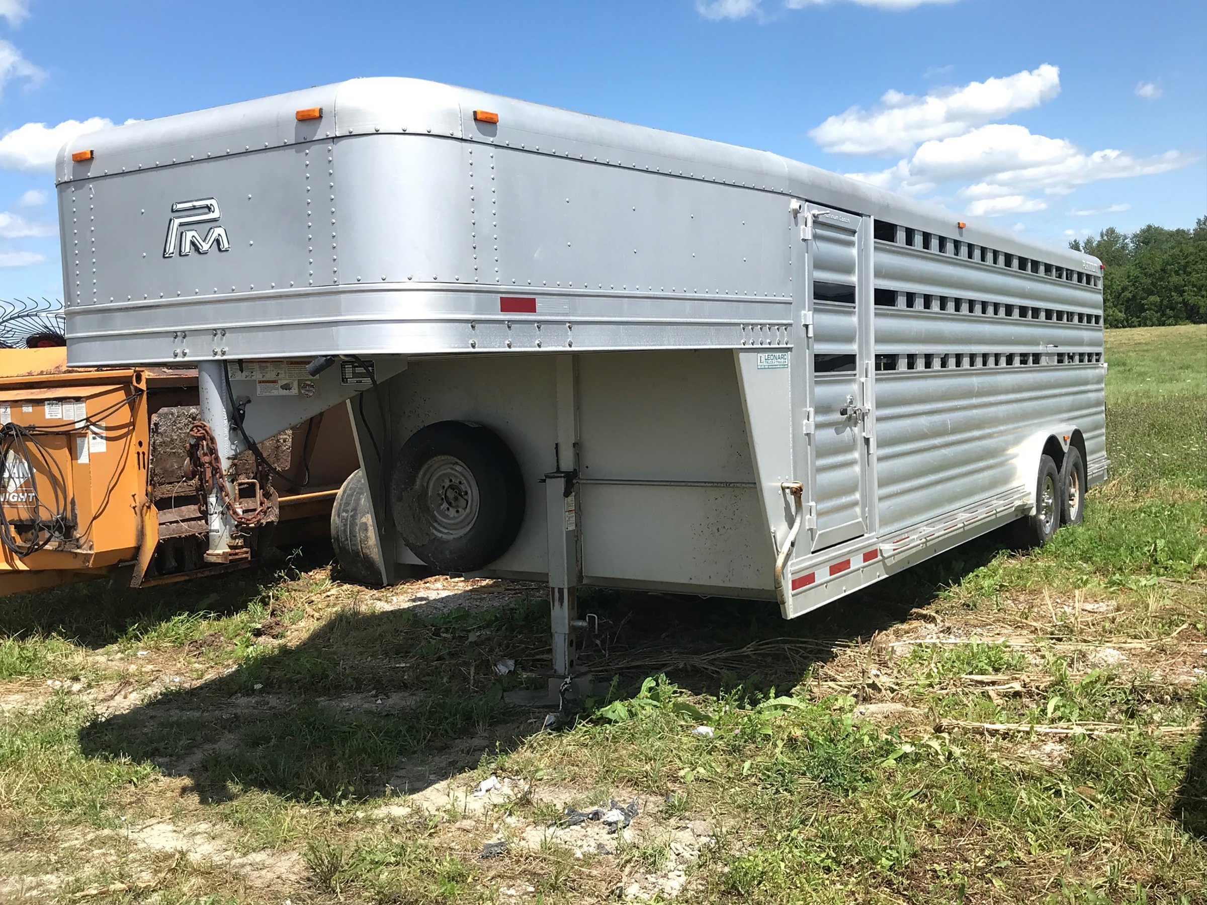 Property photo 30 - FARM & DAIRY EQUIPMENT AUCTION IN STEUBEN COUNTY, INDIANA