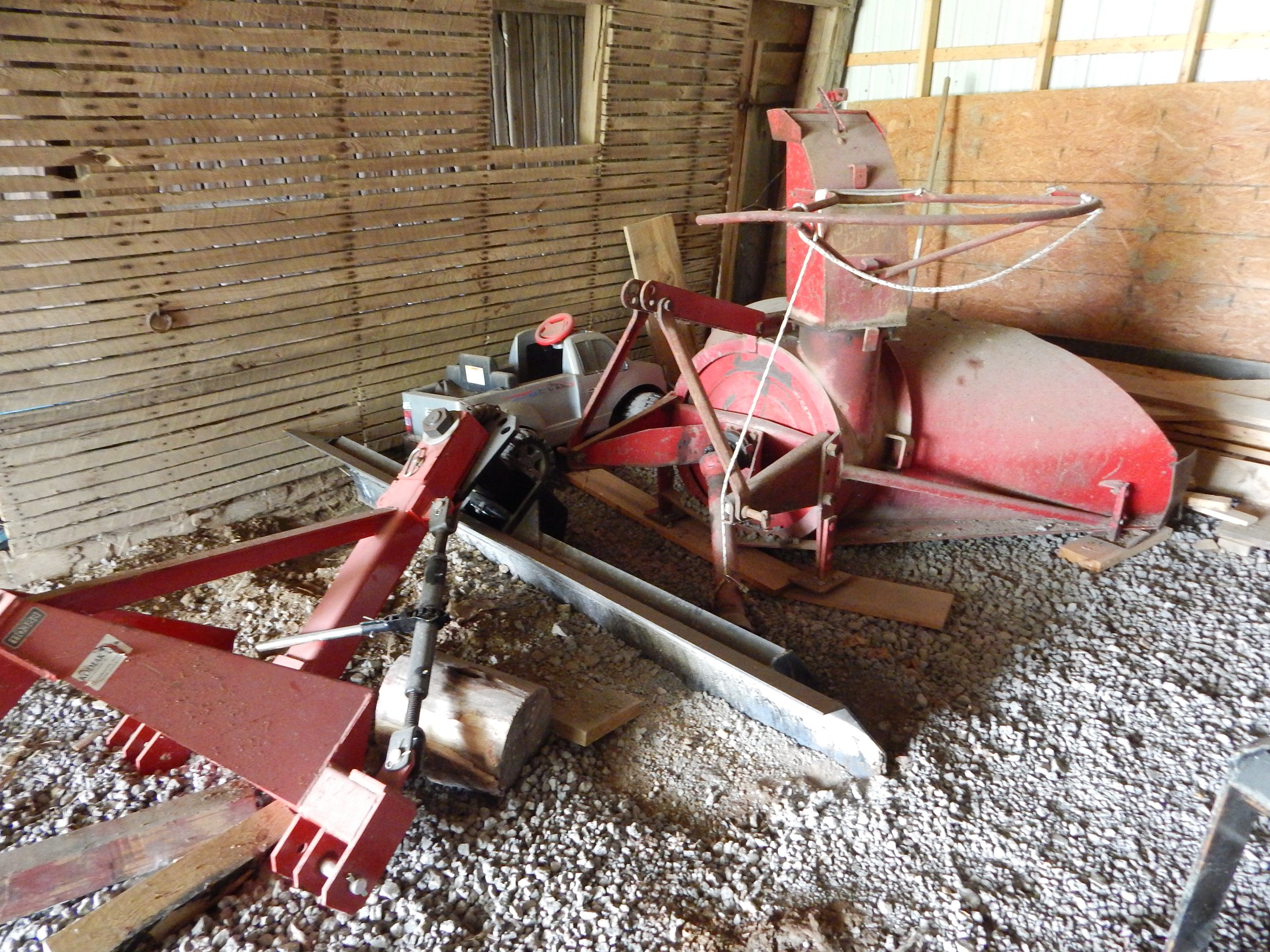 Property photo 6 - PERSONAL PROPERTY AUCTION IN NOBLE COUNTY, INDIANA