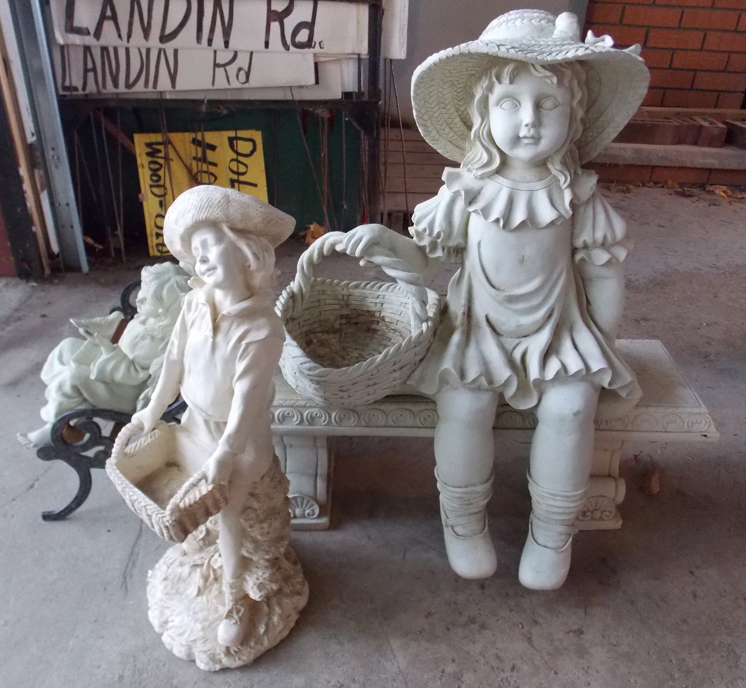 Property photo 207 - LARGE PERSONAL PROPERTY AUCTION IN ALLEN COUNTY, INDIANA