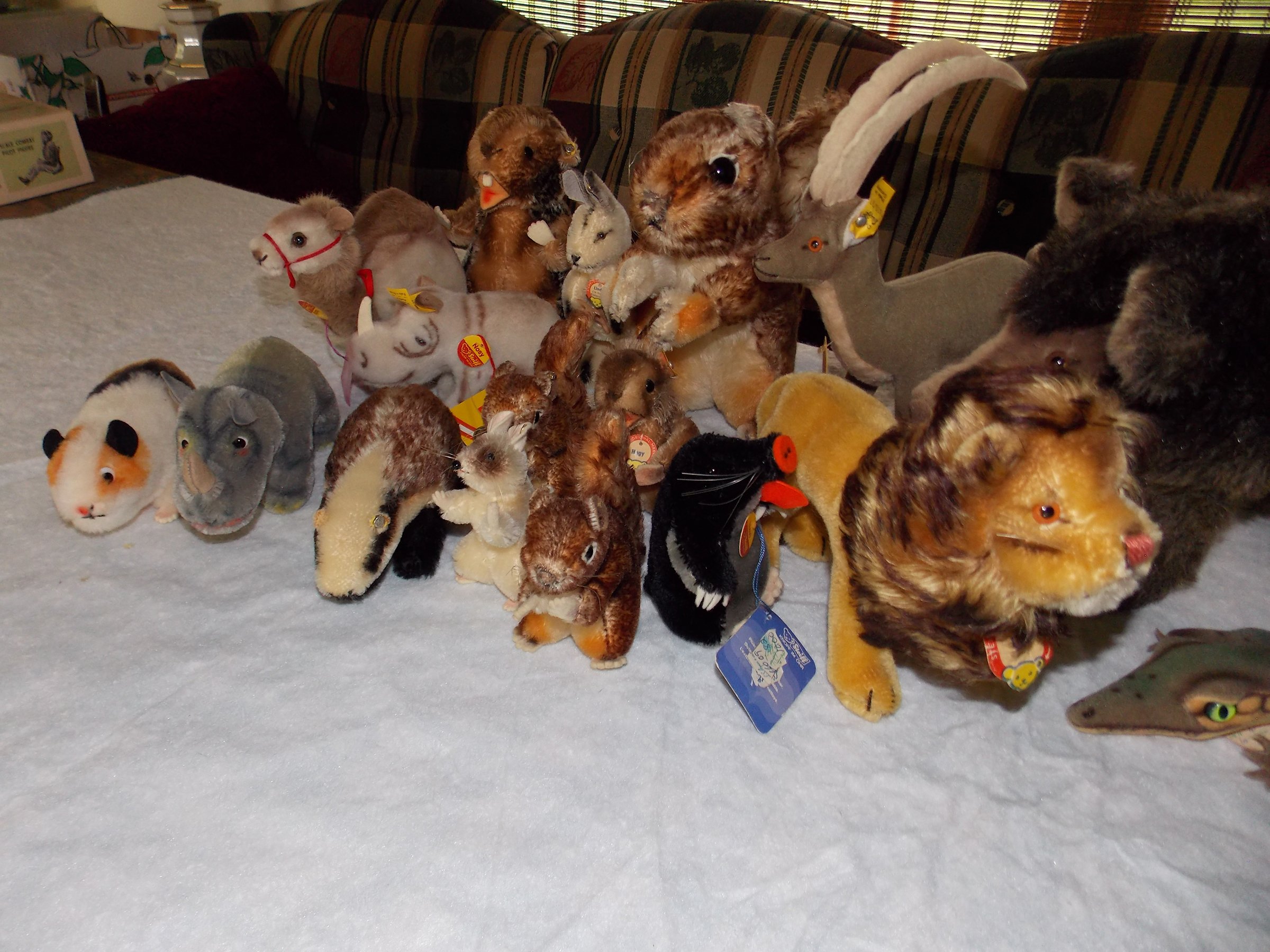 Property photo 154 - LARGE PERSONAL PROPERTY AUCTION IN ALLEN COUNTY, INDIANA