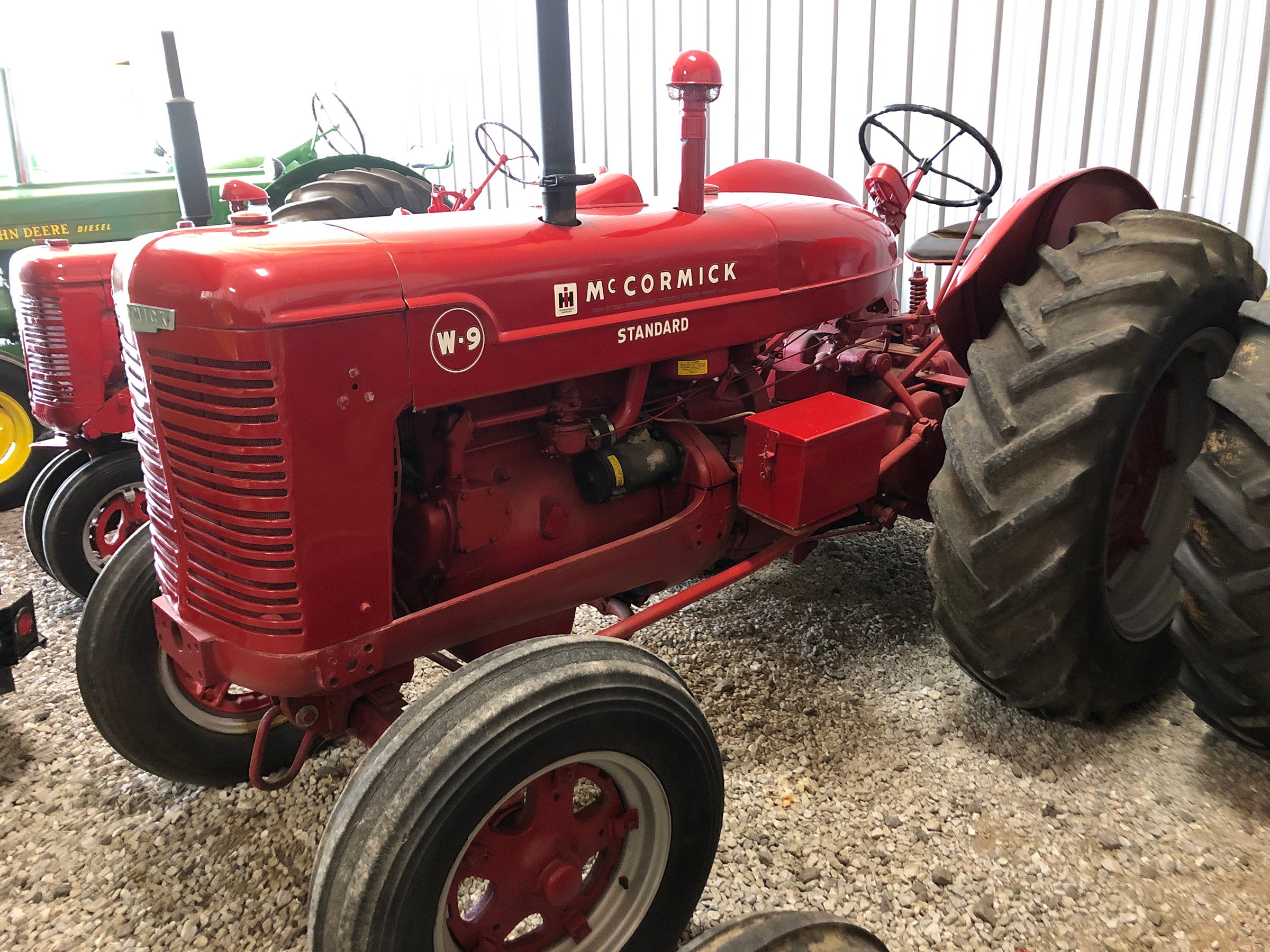 Property photo 18 - FARM EQUIPMENT AUCTION IN HENRY COUNTY, INDIANA