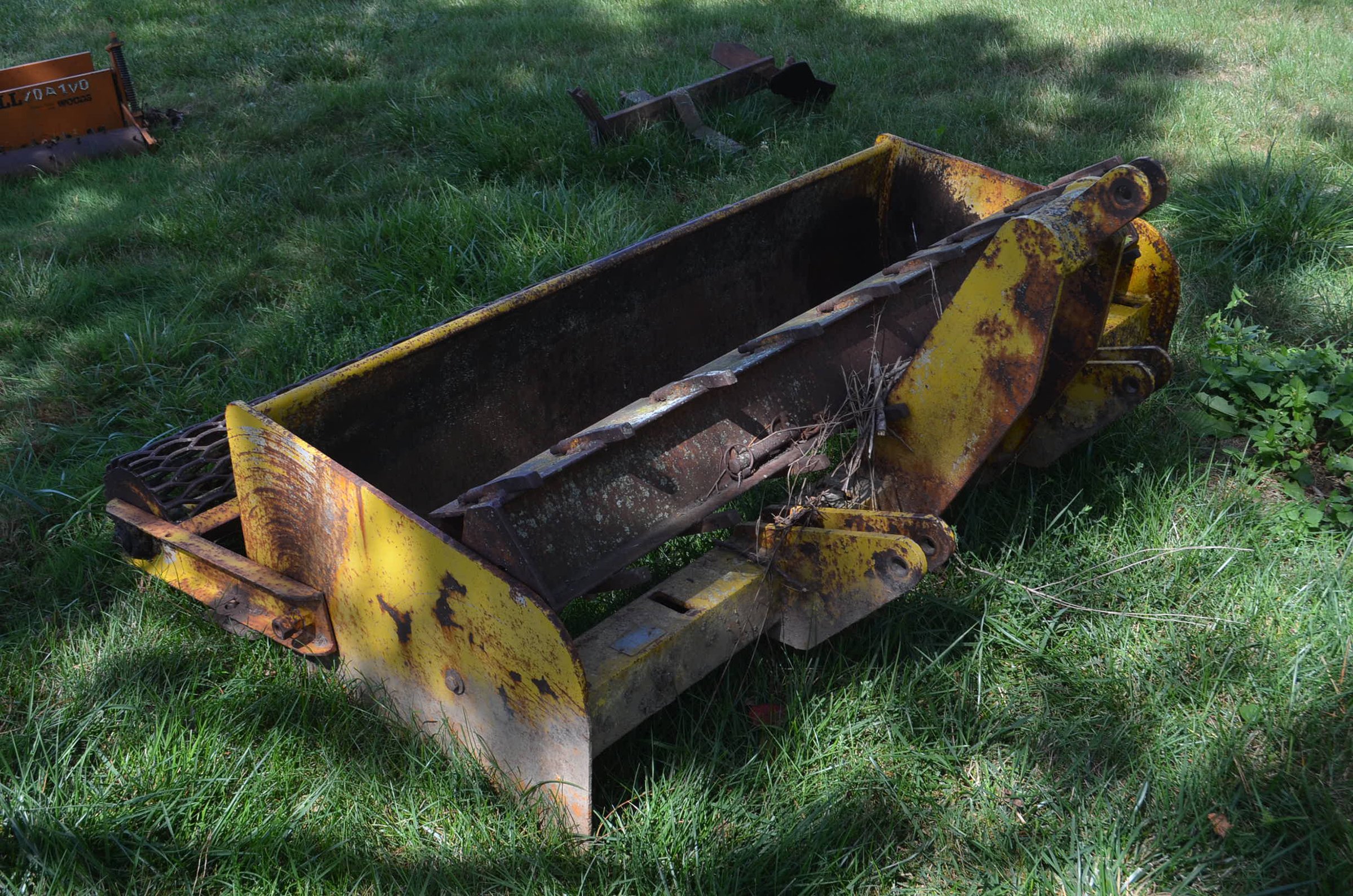 Property photo 140 - ESTATE AUCTION IN WHITLEY COUNTY, INDIANA