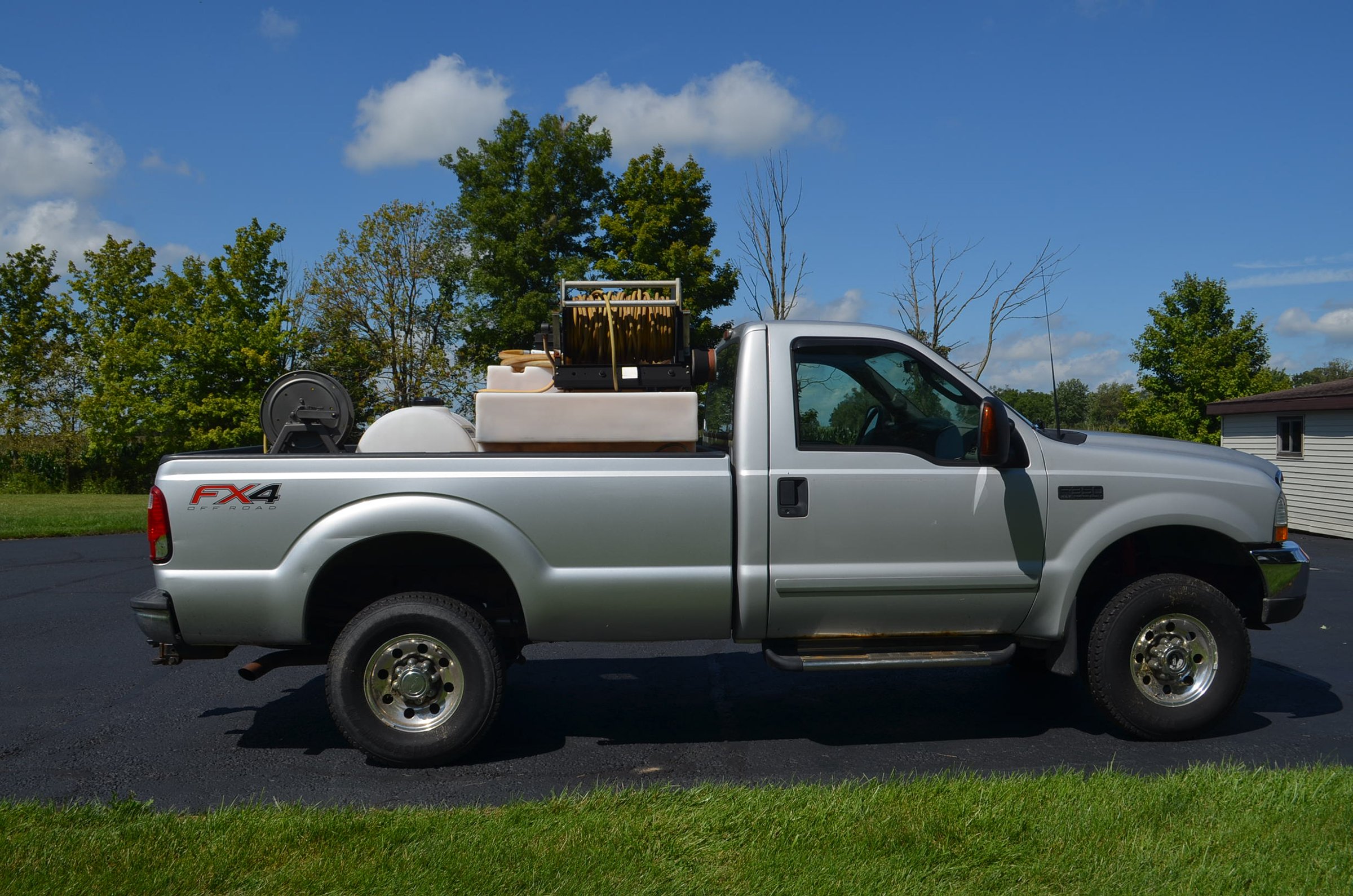 Property photo 4 - ESTATE AUCTION IN WHITLEY COUNTY, INDIANA