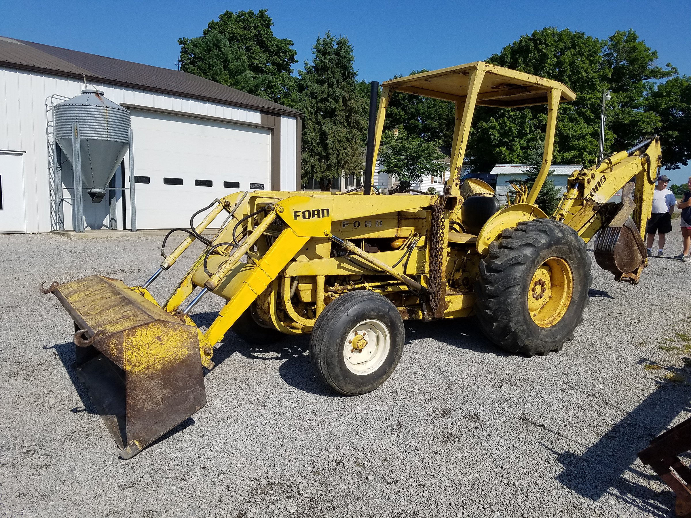 Property photo 10 - FARM EQUIPMENT AUCTION IN NOBLE COUNTY, INDIANA