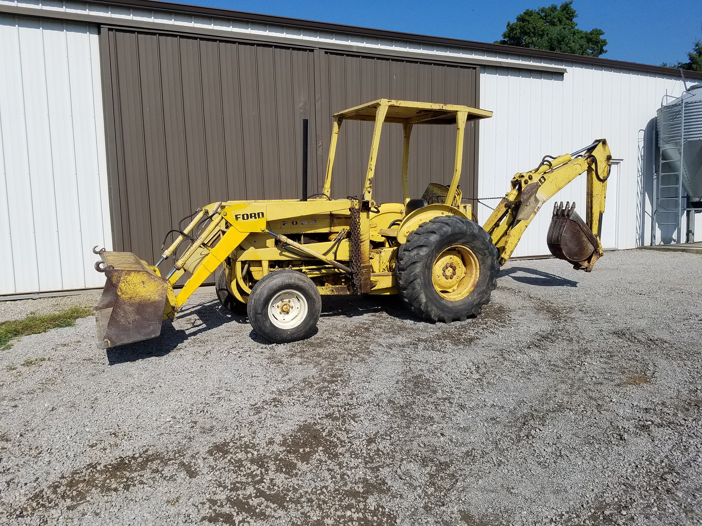 Property photo 13 - FARM EQUIPMENT AUCTION IN NOBLE COUNTY, INDIANA