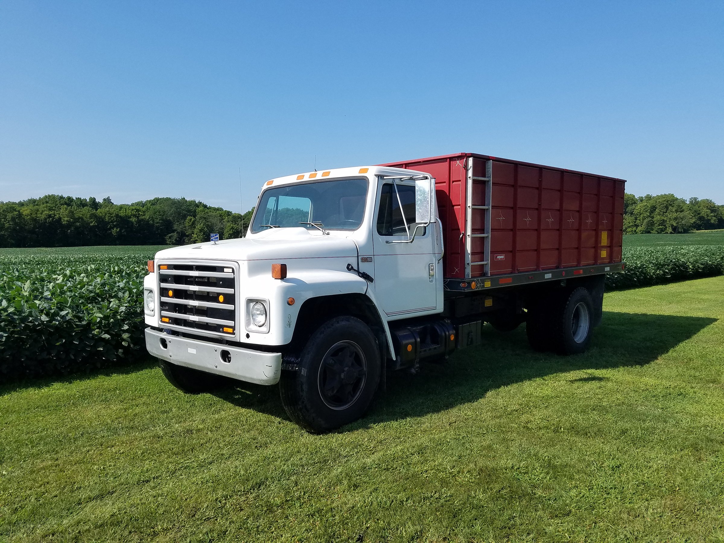 Property photo 21 - FARM EQUIPMENT AUCTION IN NOBLE COUNTY, INDIANA