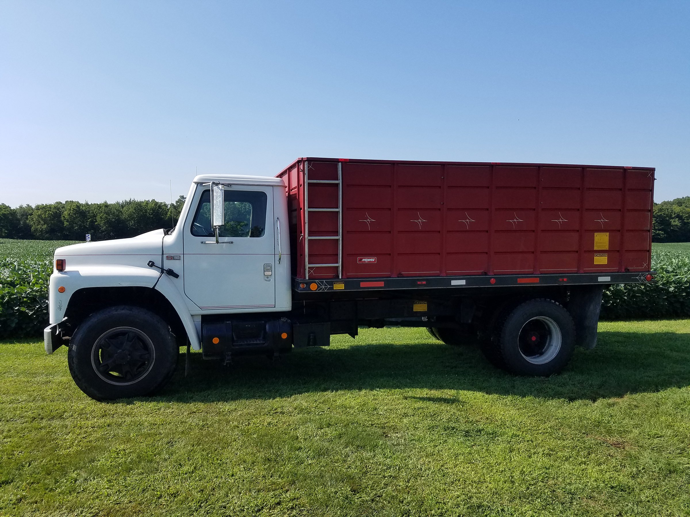 Property photo 20 - FARM EQUIPMENT AUCTION IN NOBLE COUNTY, INDIANA