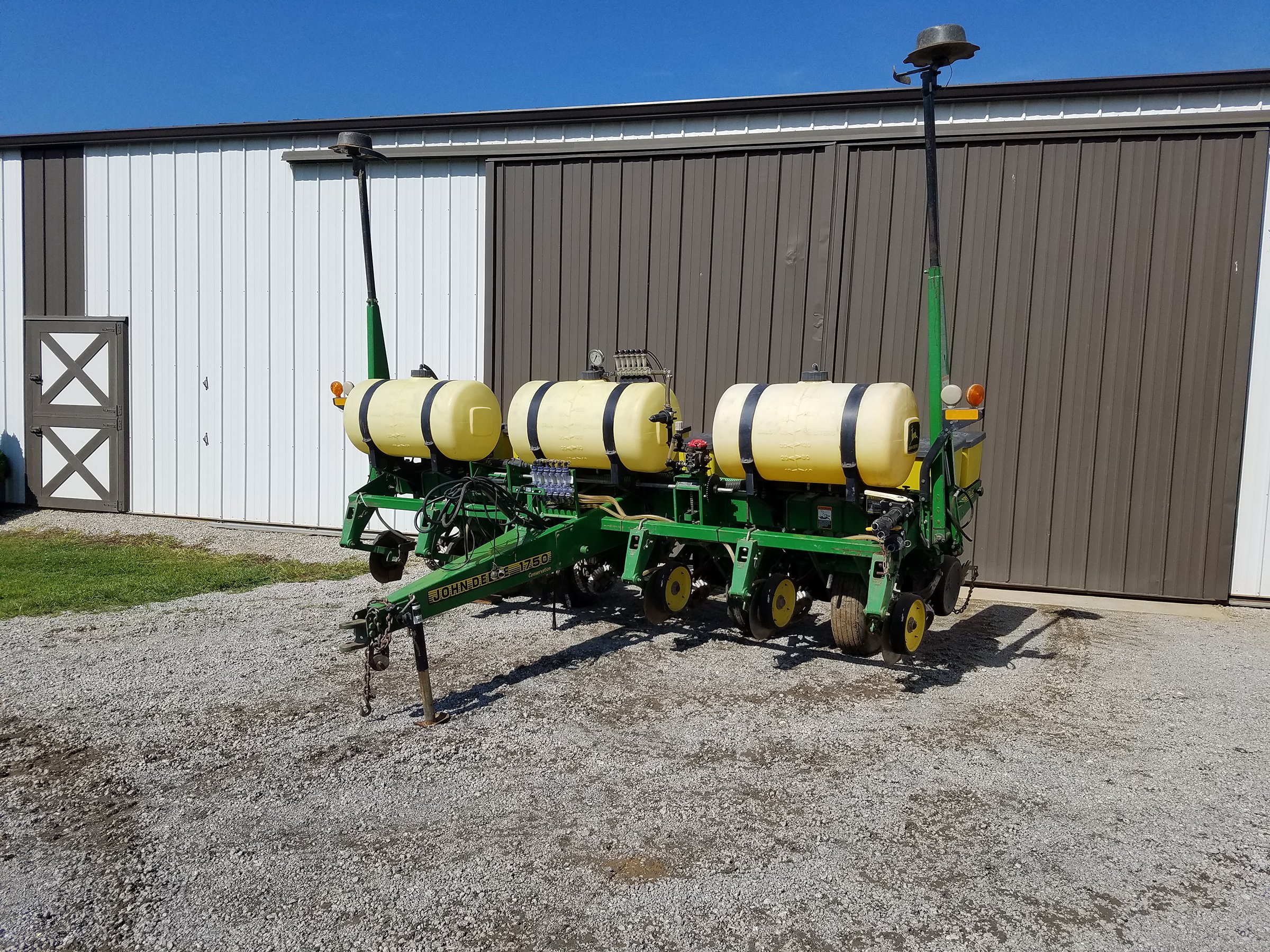Property photo 37 - FARM EQUIPMENT AUCTION IN NOBLE COUNTY, INDIANA