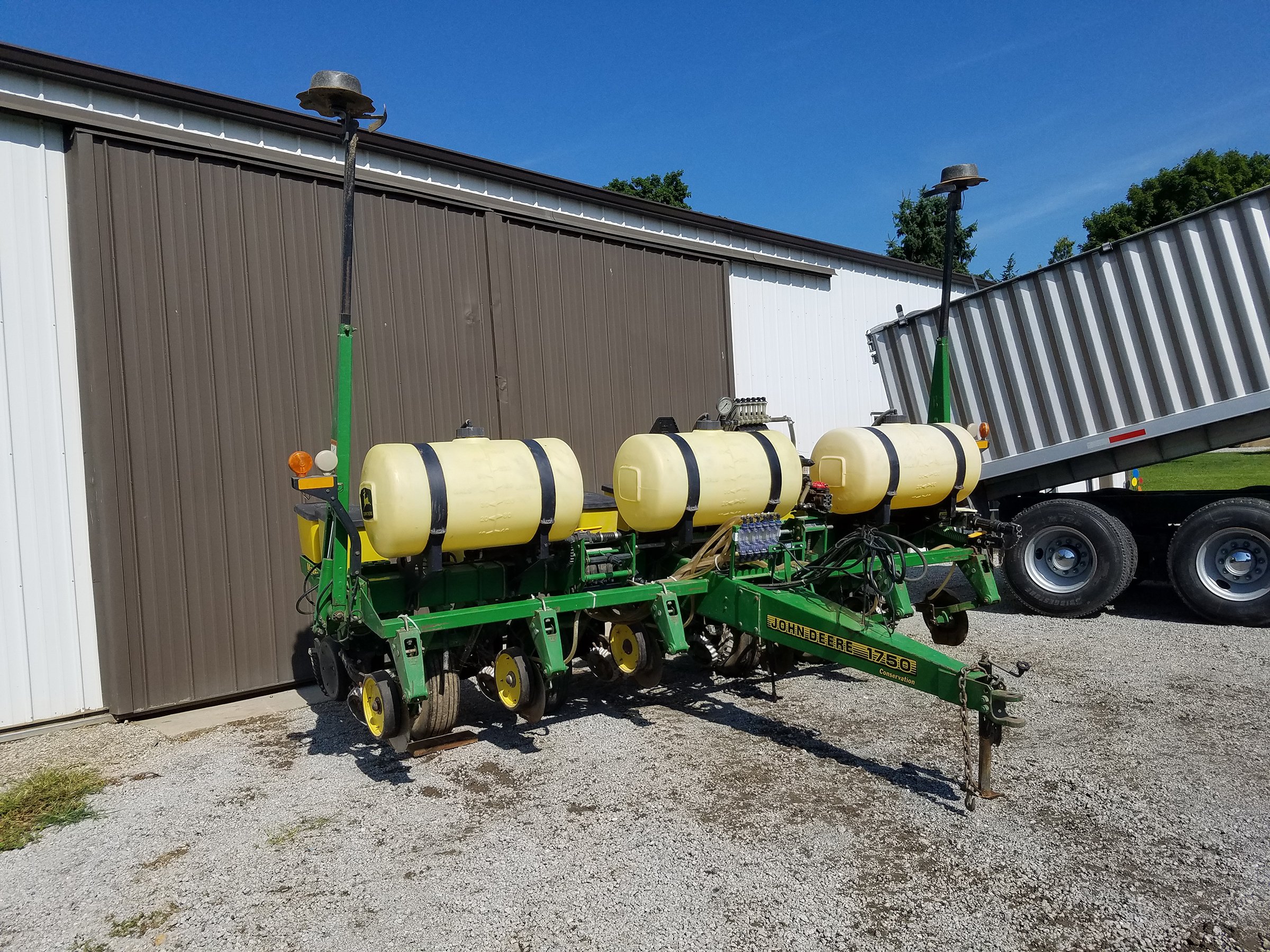 Property photo 38 - FARM EQUIPMENT AUCTION IN NOBLE COUNTY, INDIANA