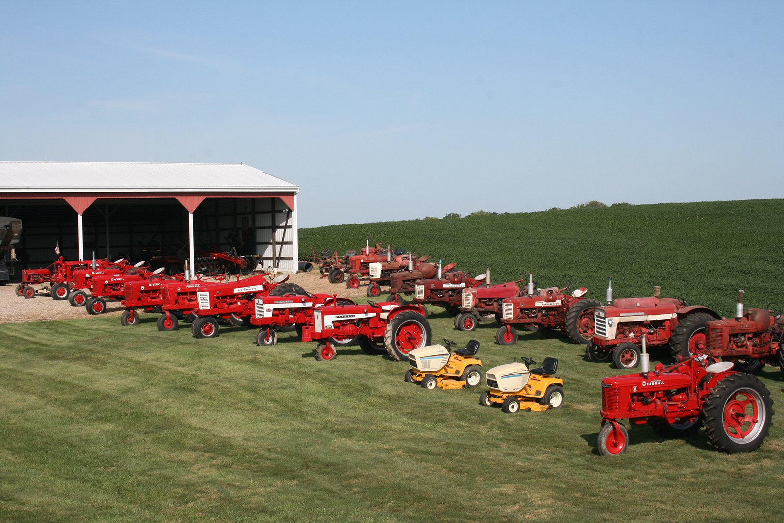 Property photo 1 - FARM EQUIPMENT AUCTION IN PICKAWAY COUNTY, OHIO