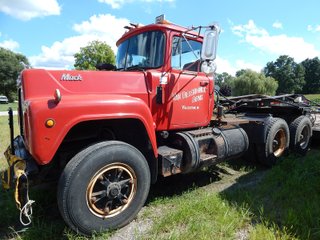 Property photo 13 - ABSOLUTE FARM EQUIPMENT AUCTION IN LAPORTE COUNTY, INDIANA