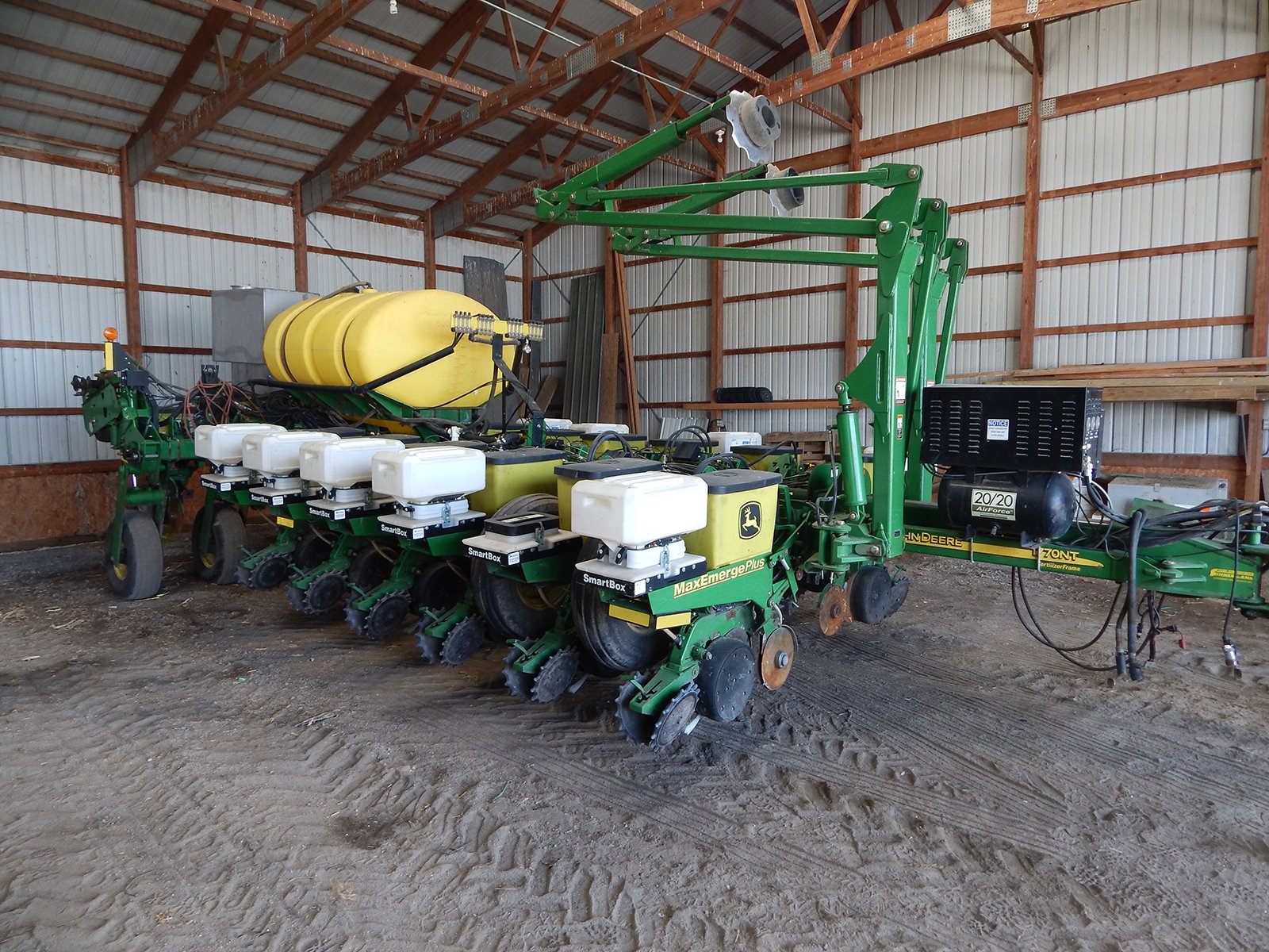 Property photo 20 - ABSOLUTE FARM EQUIPMENT AUCTION IN LAPORTE COUNTY, INDIANA