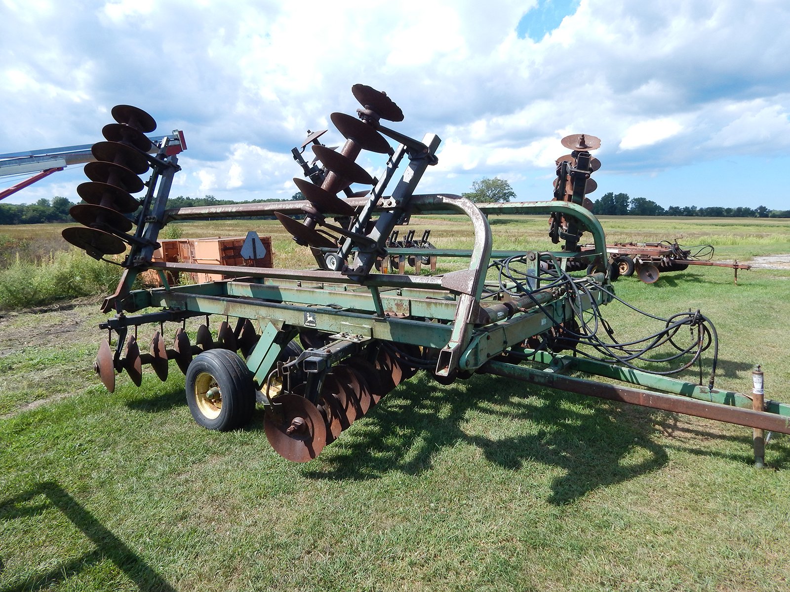 Property photo 24 - ABSOLUTE FARM EQUIPMENT AUCTION IN LAPORTE COUNTY, INDIANA
