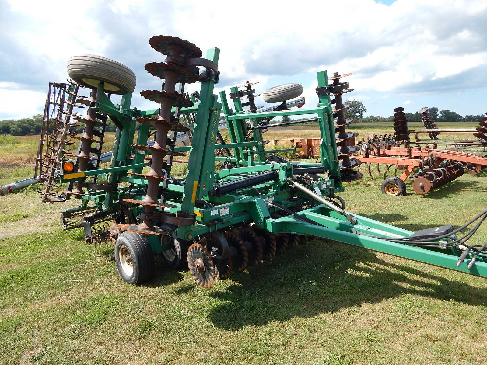 Property photo 16 - ABSOLUTE FARM EQUIPMENT AUCTION IN LAPORTE COUNTY, INDIANA