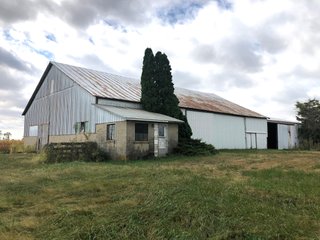 Barn in Henry County, Indiana - QUALITY LAND AUCTION - 159+/- ACRES OFFERED IN 3 TRACTS IN HENRY COUNTY, INDIANA