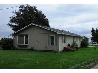 Home in Van Buren County, Michigan - LAND AUCTION - 300+/- ACRES SPECIALTY CROP - GRAPES AND HOPS - OFFERED IN 8 TRACTS IN VAN BUREN COUNTY, MICHIGAN