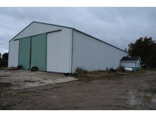Home in Van Buren County, Michigan - LAND AUCTION - 300+/- ACRES SPECIALTY CROP - GRAPES AND HOPS - OFFERED IN 8 TRACTS IN VAN BUREN COUNTY, MICHIGAN