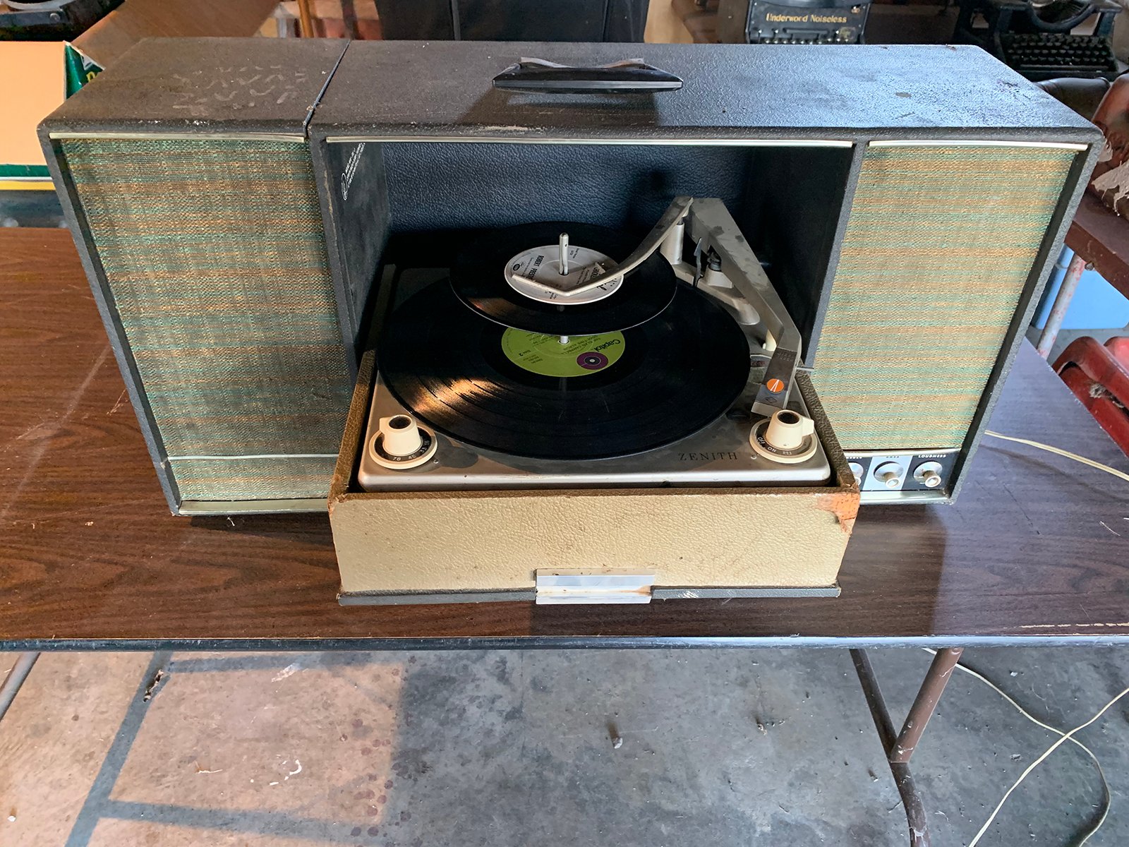 Property photo 101 - PERSONAL PROPERTY ESTATE AUCTION IN ALLEN COUNTY, INDIANA