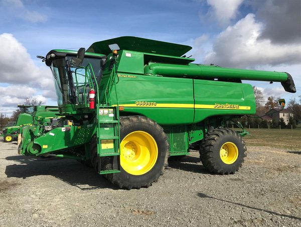 PLATO FARM EQUIPMENT CONSIGNMENT AUCTION IN ST. JOSEPH COUNTY, MICHIGAN