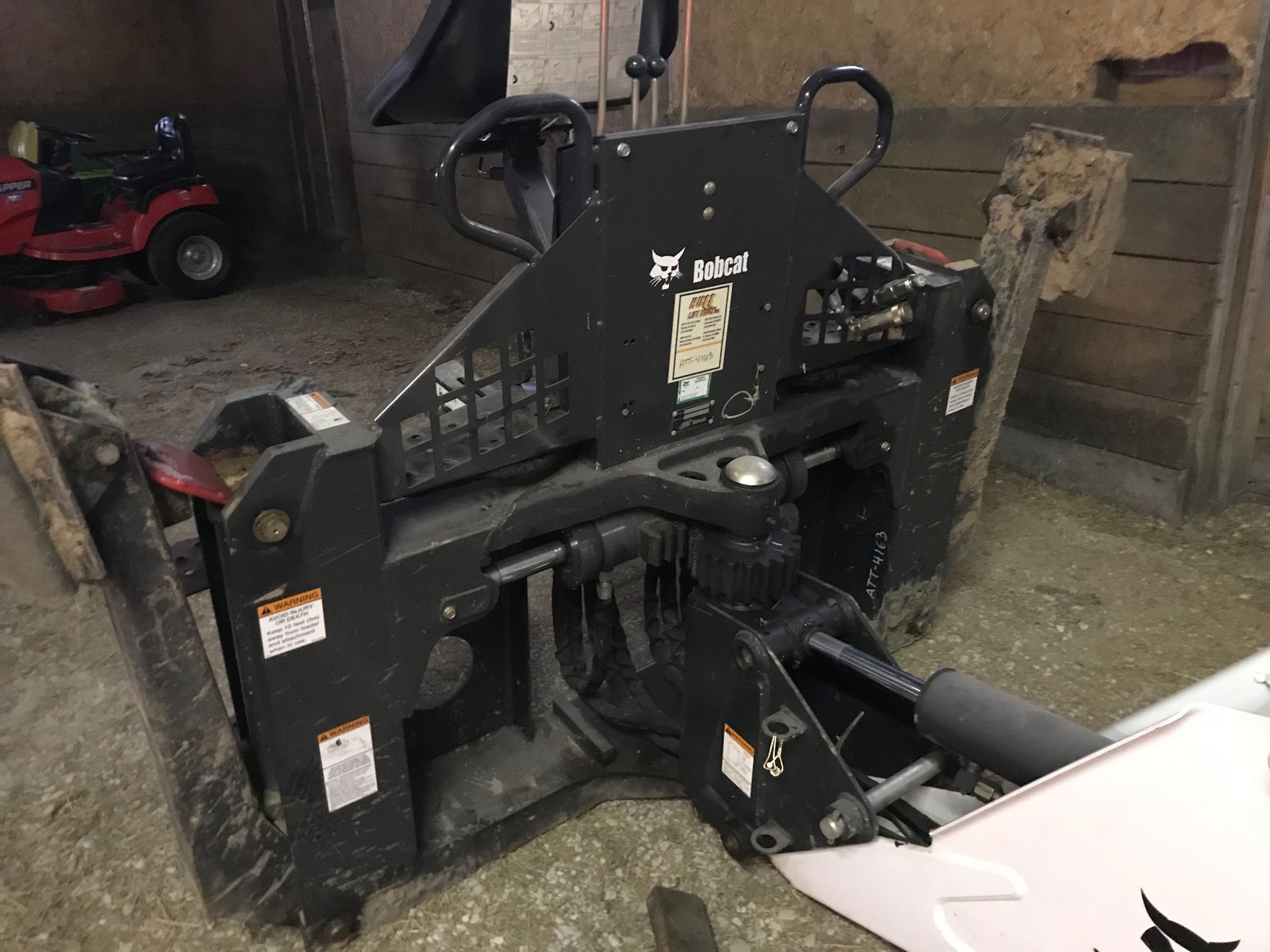 Property photo 34 - PLATO FARM EQUIPMENT CONSIGNMENT AUCTION IN ST. JOSEPH COUNTY, MICHIGAN