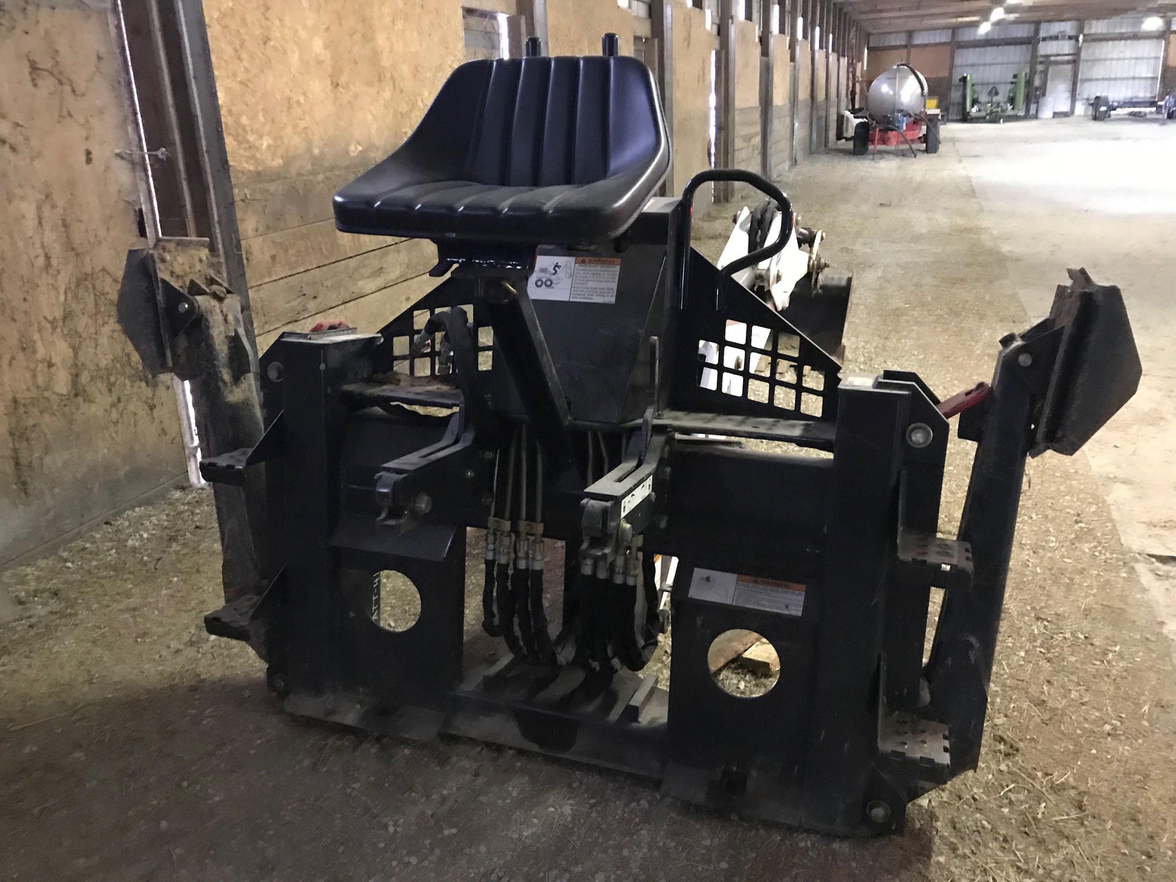 Property photo 35 - PLATO FARM EQUIPMENT CONSIGNMENT AUCTION IN ST. JOSEPH COUNTY, MICHIGAN