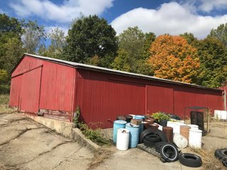 Barn on a farm in LaGrange County, Indiana - LAND AUCTION - 160+/- ACRES OFFERED IN 9 TRACTS IN LAGRANGE COUNTY, INDIANA