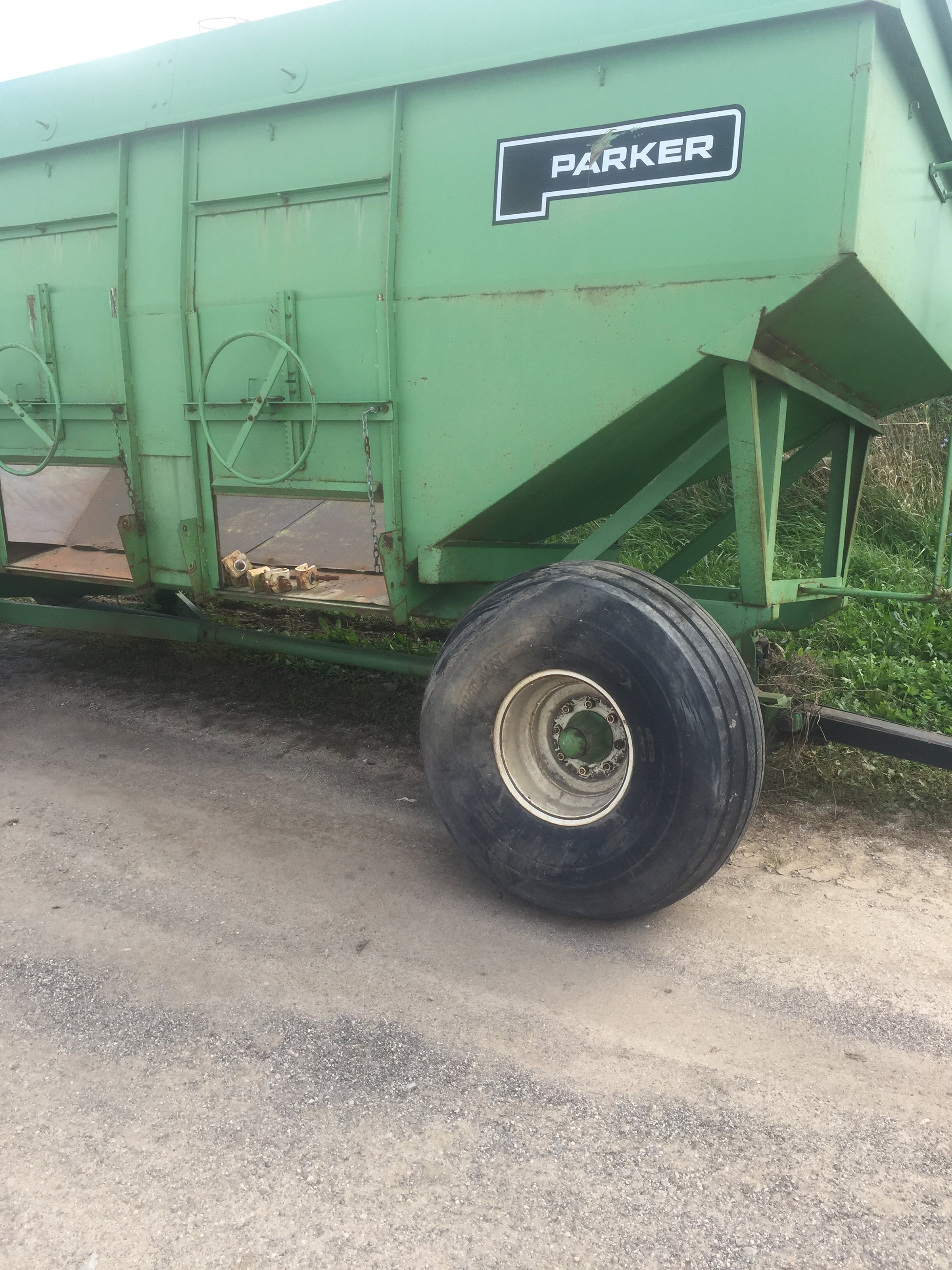 Property photo 274 - FARM EQUIPMENT AUCTION IN SHIAWASSEE COUNTY, MICHIGAN