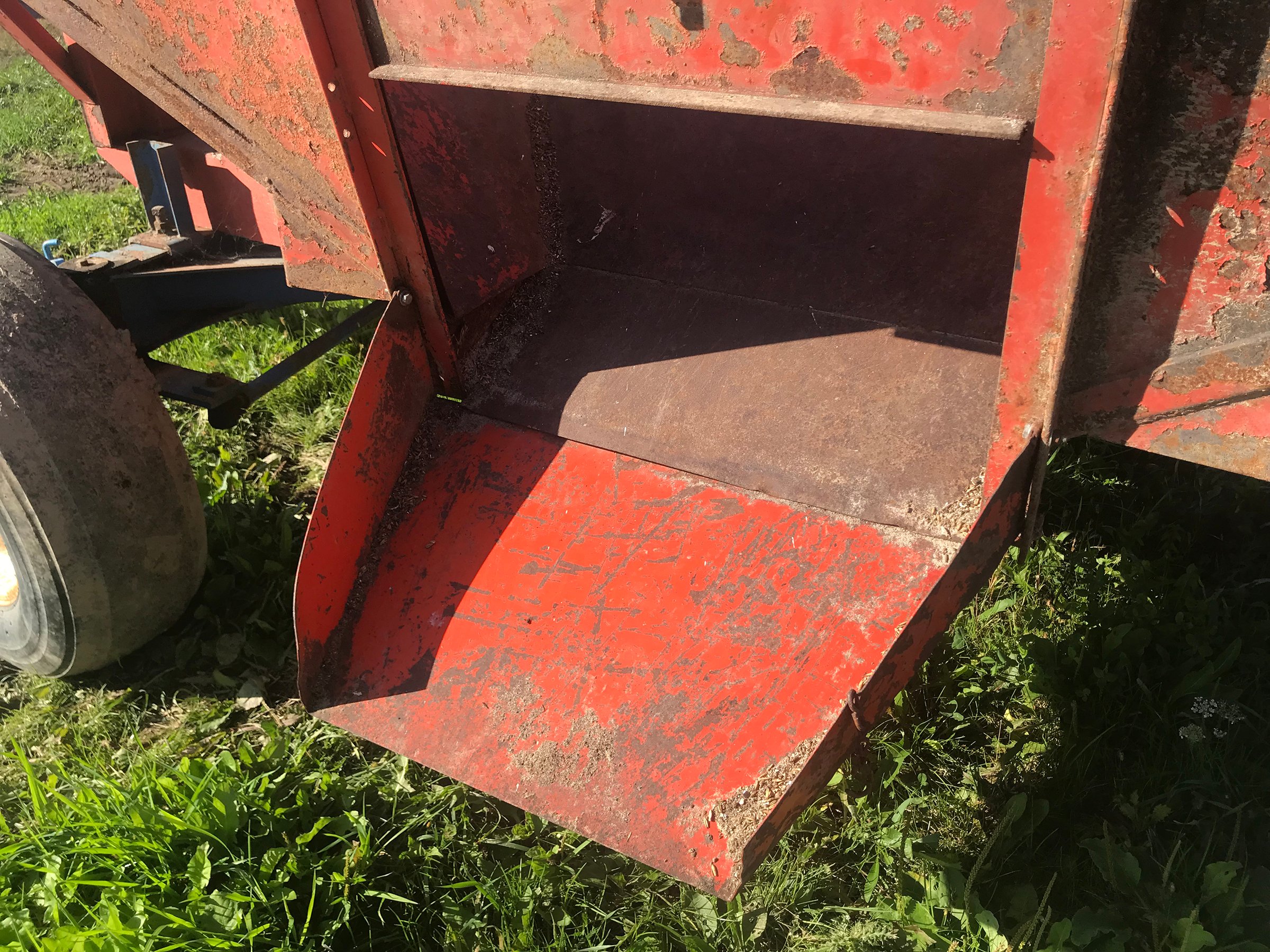Property photo 23 - FARM EQUIPMENT AUCTION IN SHIAWASSEE COUNTY, MICHIGAN