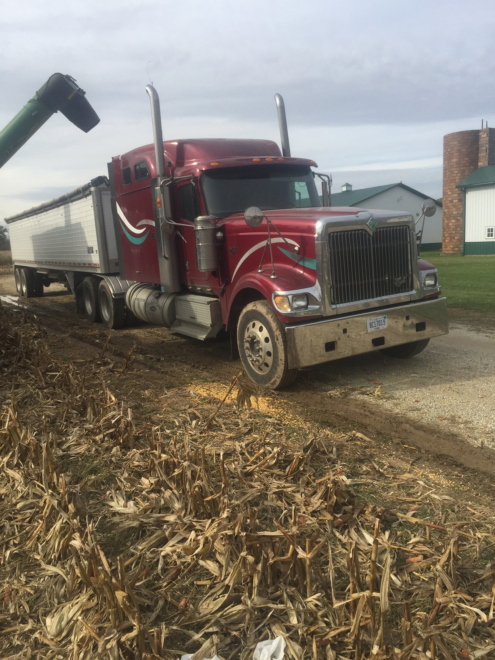 Property photo 17 - FARM EQUIPMENT AUCTION IN ST. JOSEPH COUNTY, MICHIGAN