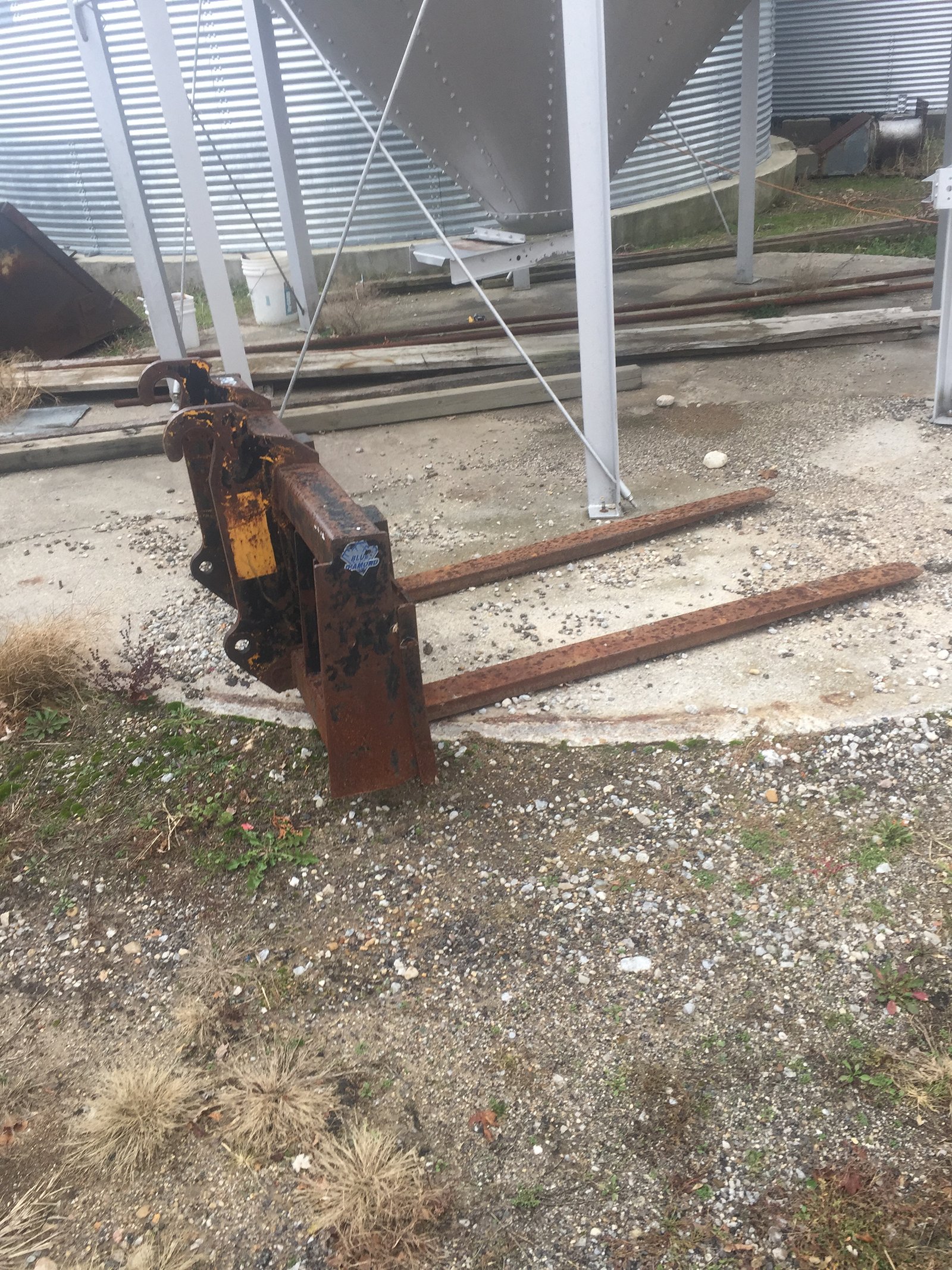 Property photo 39 - FARM EQUIPMENT AUCTION IN ST. JOSEPH COUNTY, MICHIGAN
