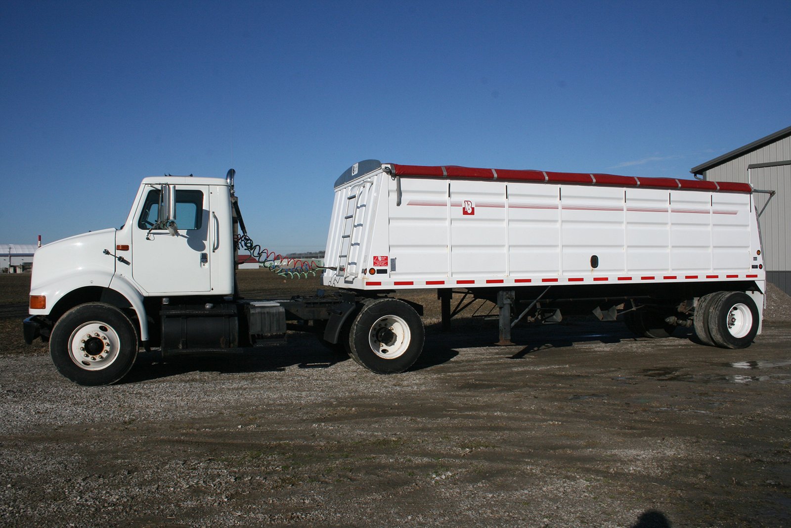 Property photo 9 - FARM EQUIPMENT AUCTION IN DEFIANCE COUNTY, OHIO