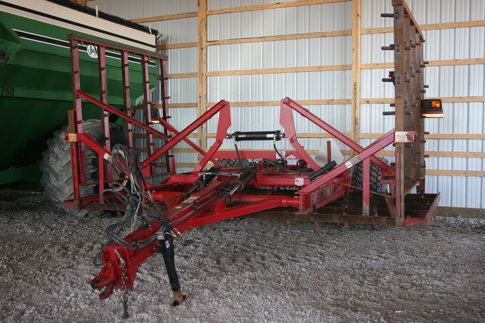Property photo 8 - FARM EQUIPMENT AUCTION IN DEFIANCE COUNTY, OHIO