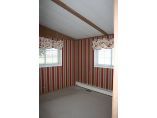 Property photo 12 - 3 BEDROOM SINGLE STORY RANCH HOME